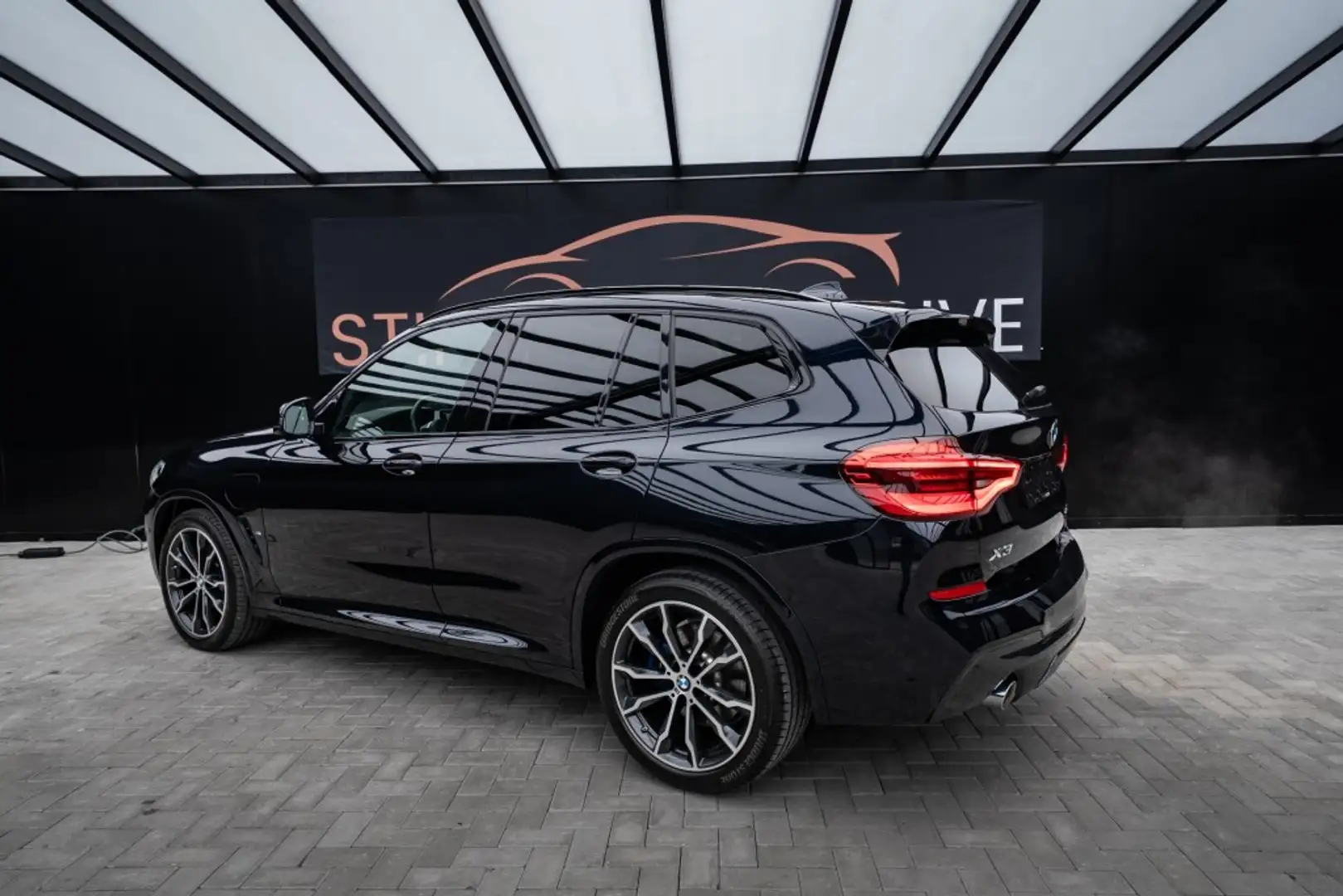 BMW X3 M SPORT, Carbon, Stuurverw, Bekerverw, Grijs - 2