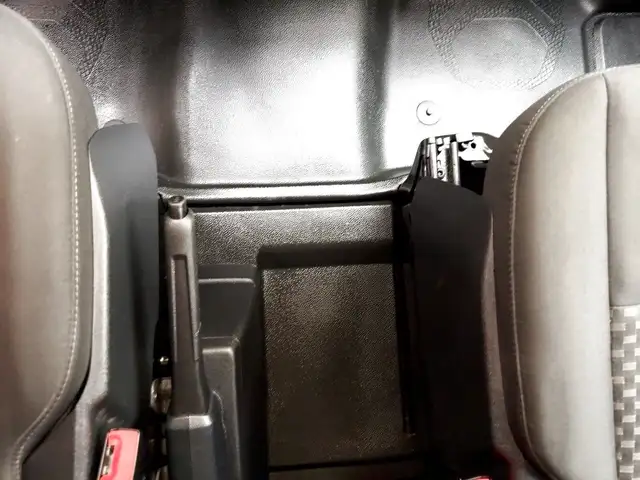 Ford Transit Custom view 14