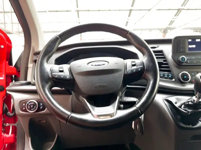 Ford Transit Custom view 10