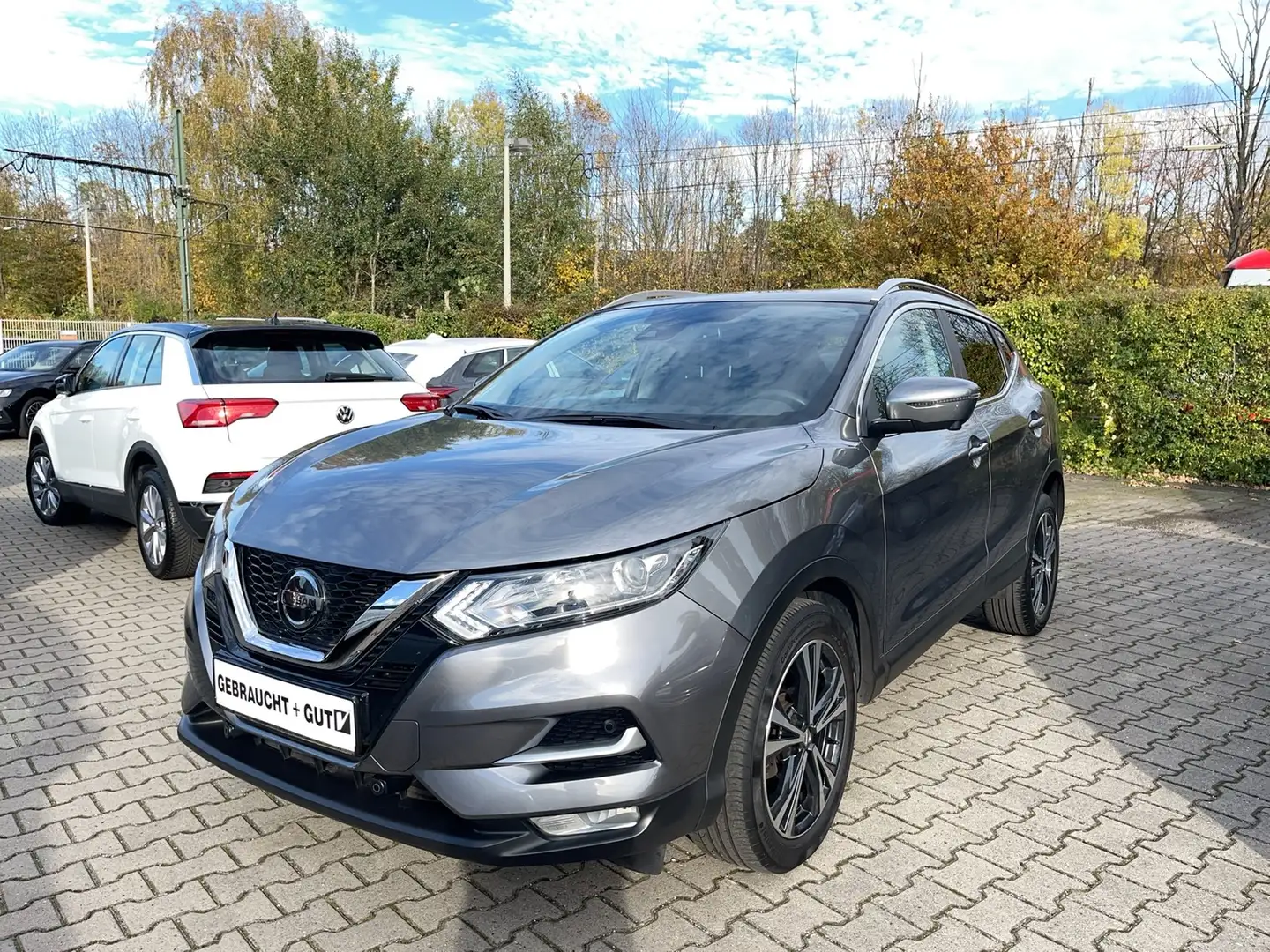 Nissan Qashqai Zama 1.3 DIG-T Automatik Gris - 1