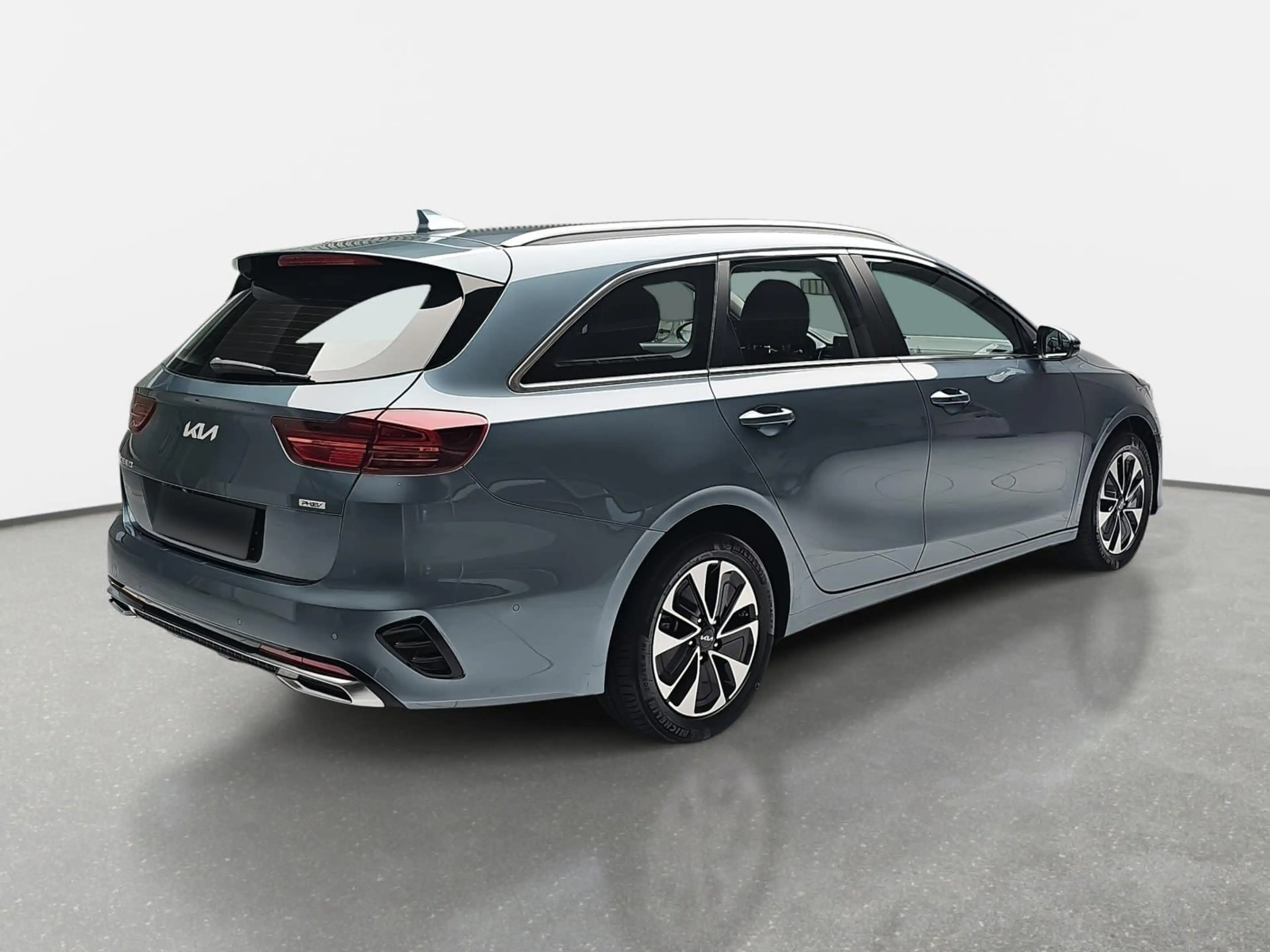 Kia Ceed SW / cee'd SW CEED SW 1.6 GDI PLUG-IN-HYBRID SPIRIT SITZKOMFORT — photo 4