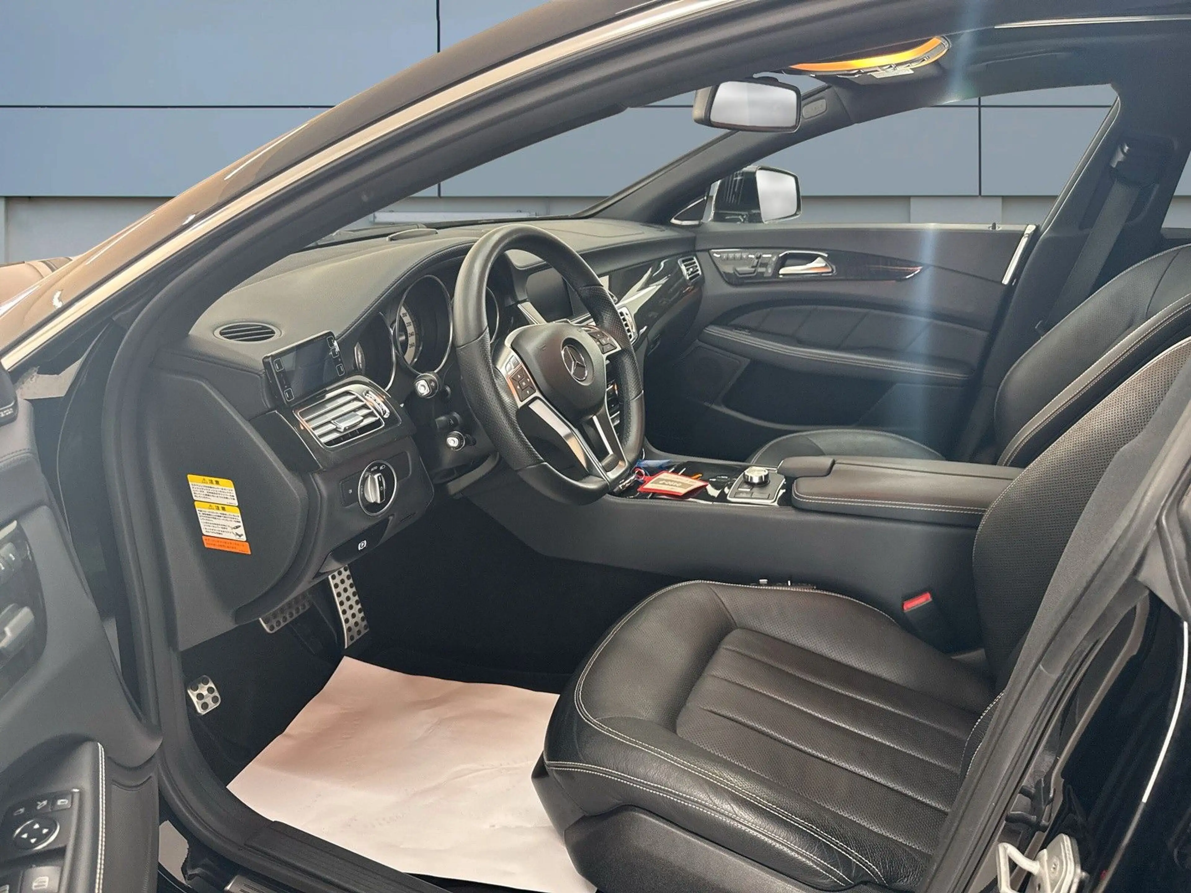 Mercedes-Benz CLS 500 AMG Line *XEN*NAV*SITZKLIMA*MASSAGE*TOP — photo 8