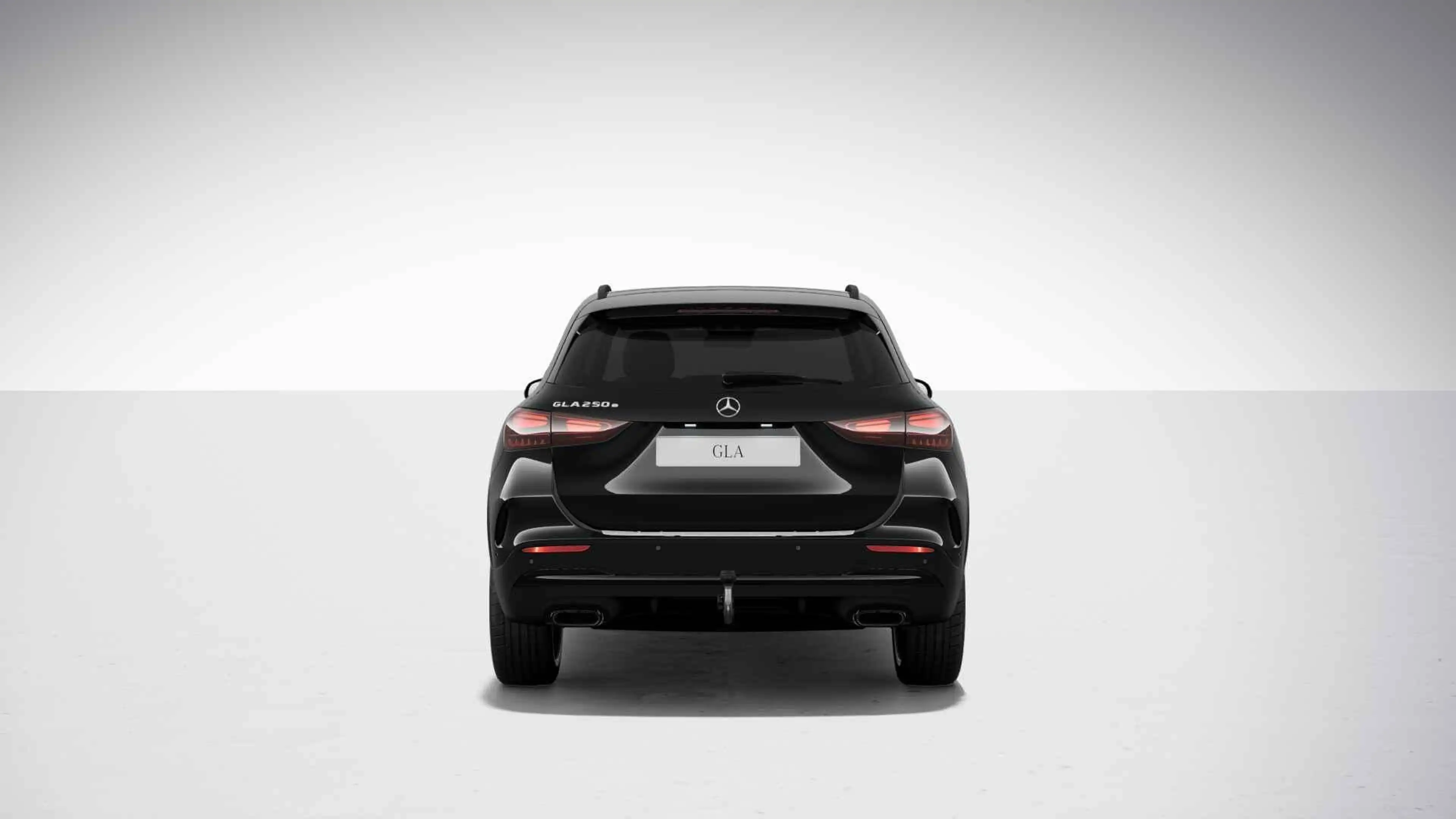 Mercedes-Benz GLA 250 e '140 Years Edition' — photo 6