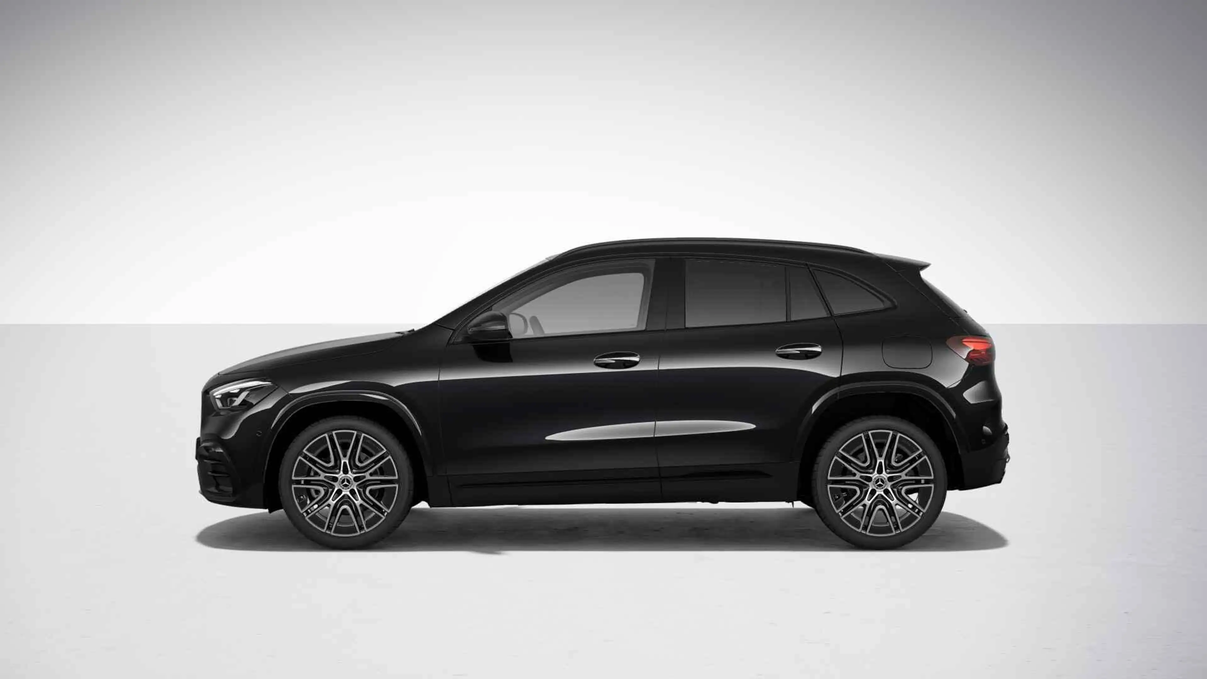 Mercedes-Benz GLA 250 e '140 Years Edition' — photo 7
