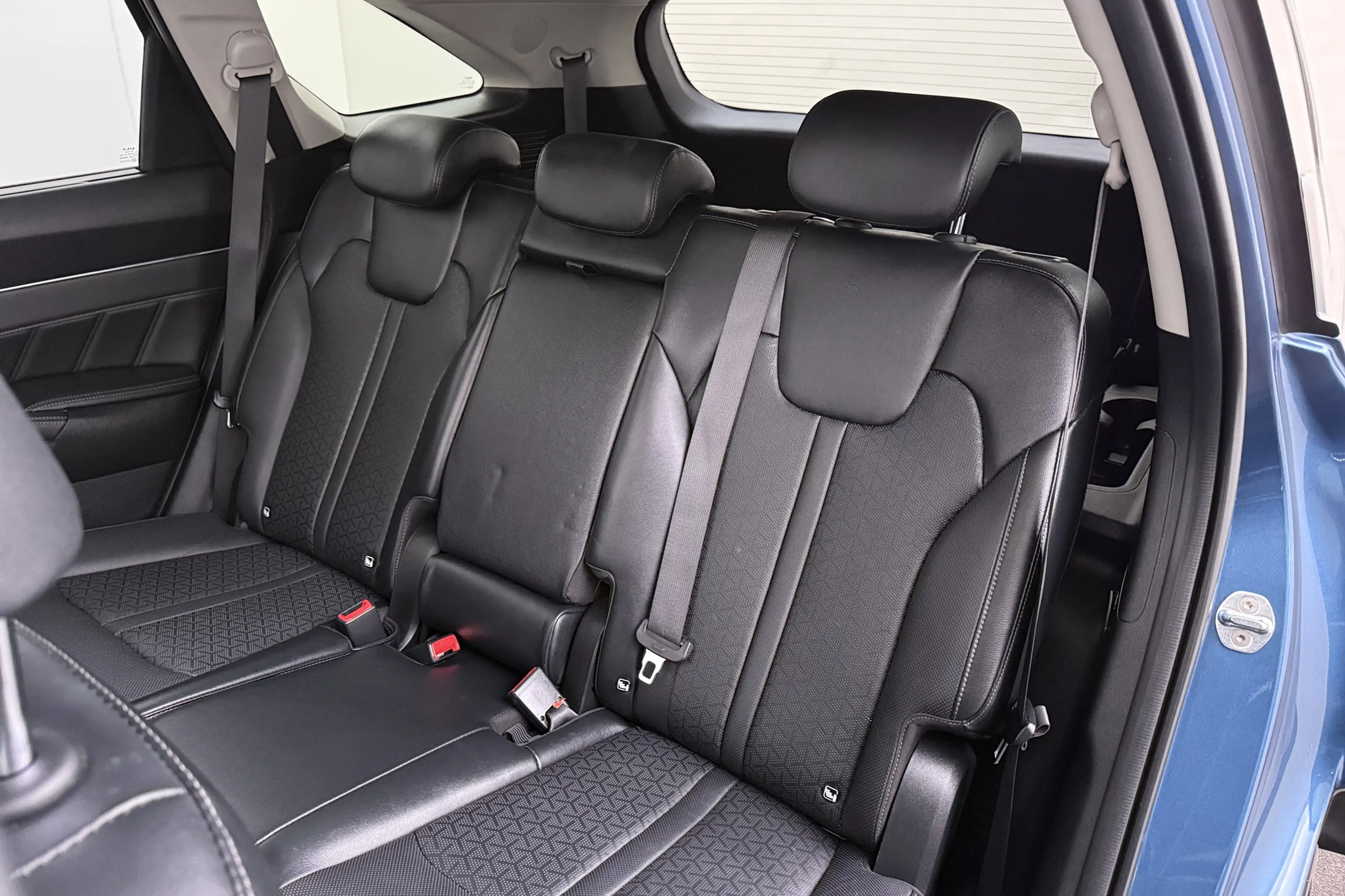 Kia Sorento 1.6 T-GDI Plug-in Hybrid 4WD ExecutiveLine 7p. Pan — photo 11