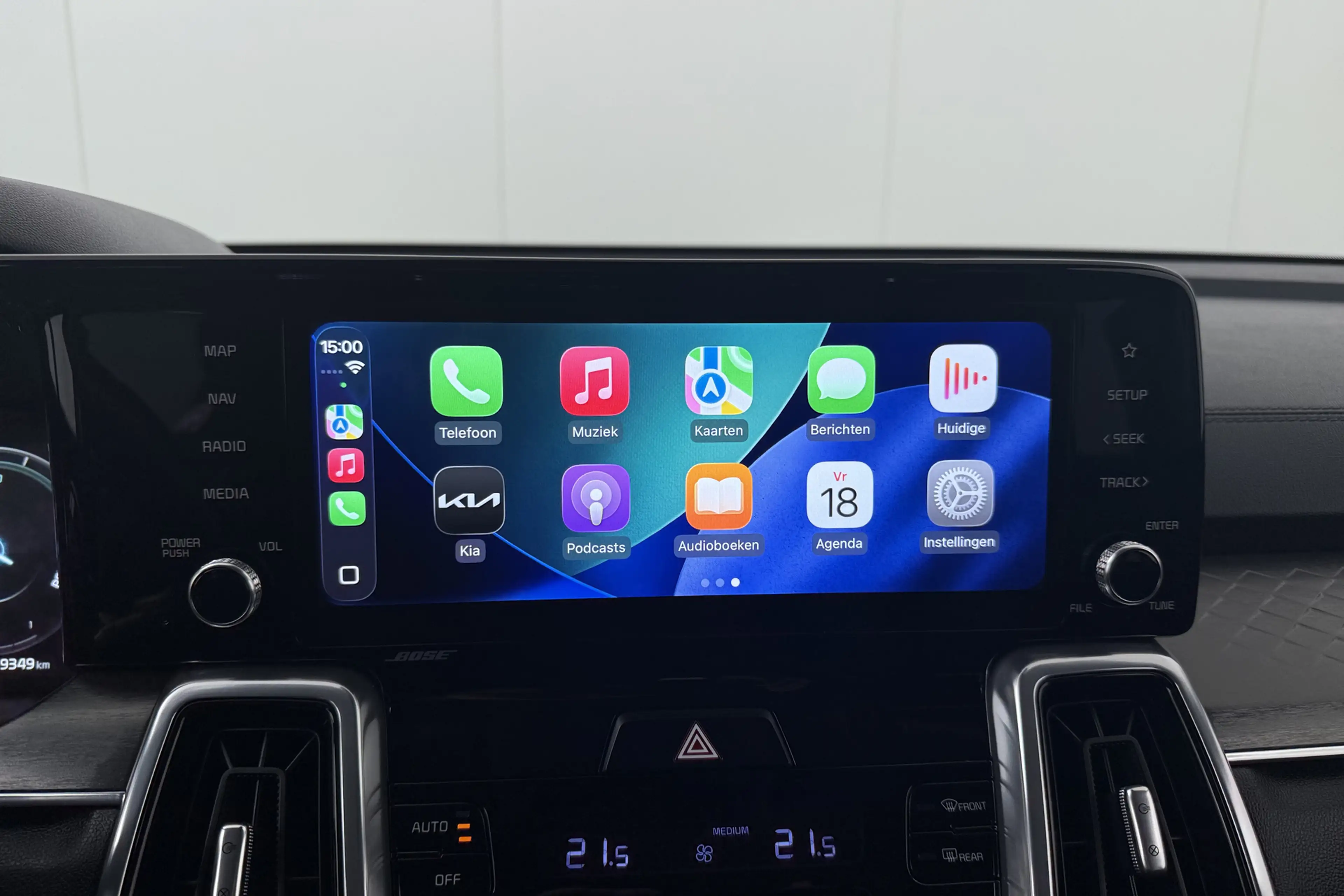 Kia Sorento 1.6 T-GDI Plug-in Hybrid 4WD ExecutiveLine 7p. Pan — photo 25