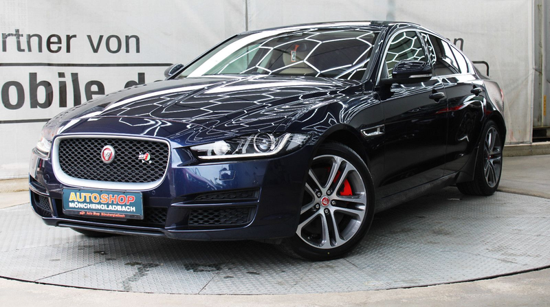 Jaguar XE S Automatik *Tüv&Inspektion Neu*Pano*Meridian