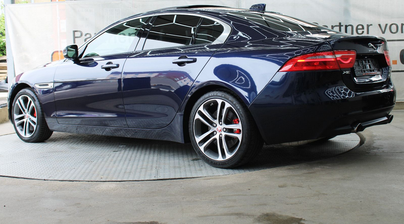 Jaguar XE S Automatik *Tüv&Inspektion Neu*Pano*Meridian — photo 5