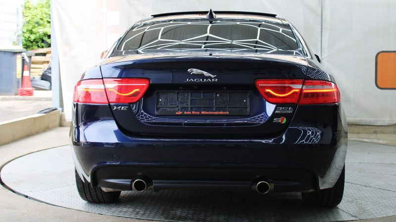 Jaguar XE S Automatik *Tüv&Inspektion Neu*Pano*Meridian — photo 6