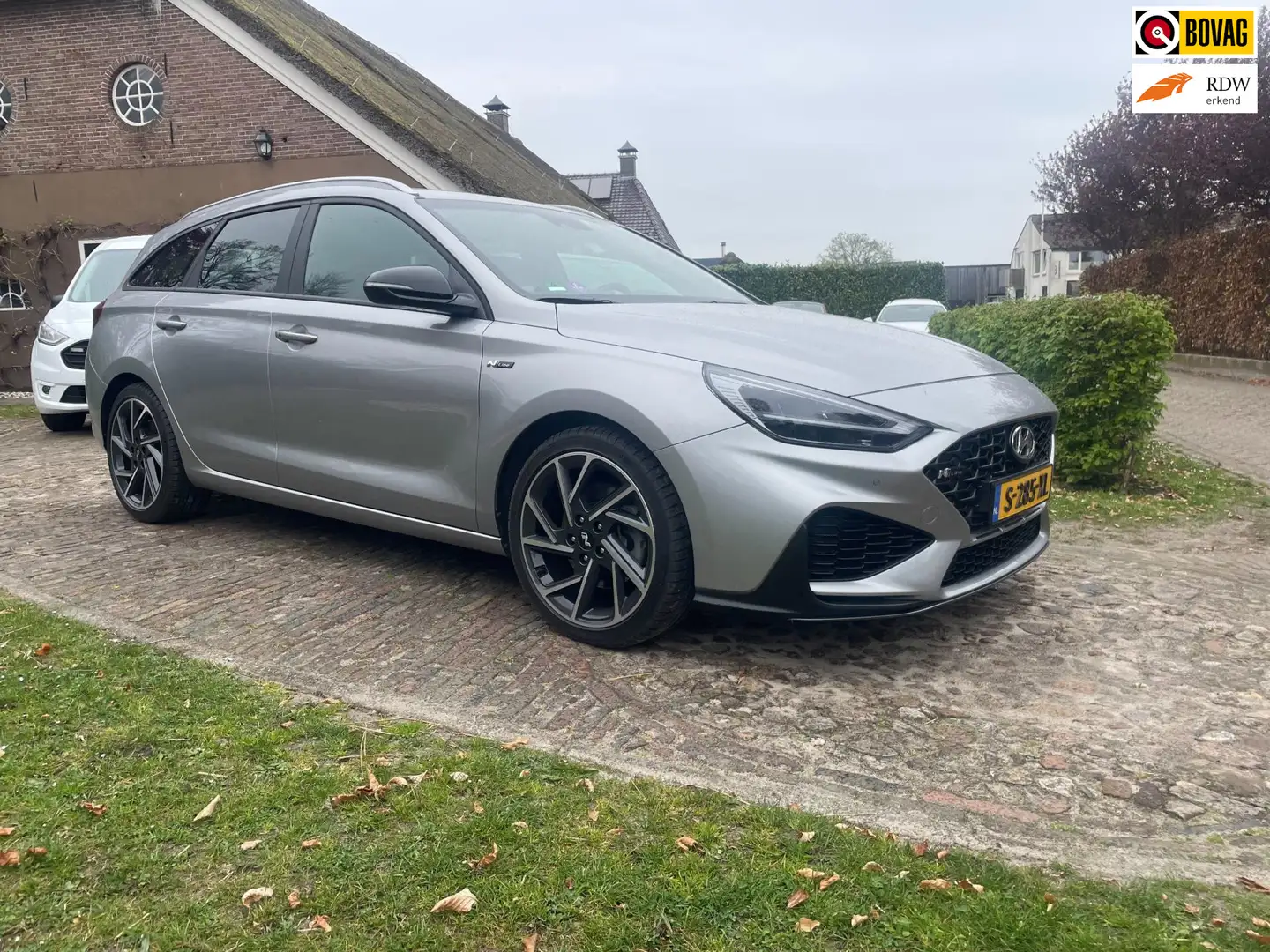 Hyundai i30 Wagon 1.5 T-GDi MHEV N Line-Navi-Carplay-Camera-Tr Grijs - 1