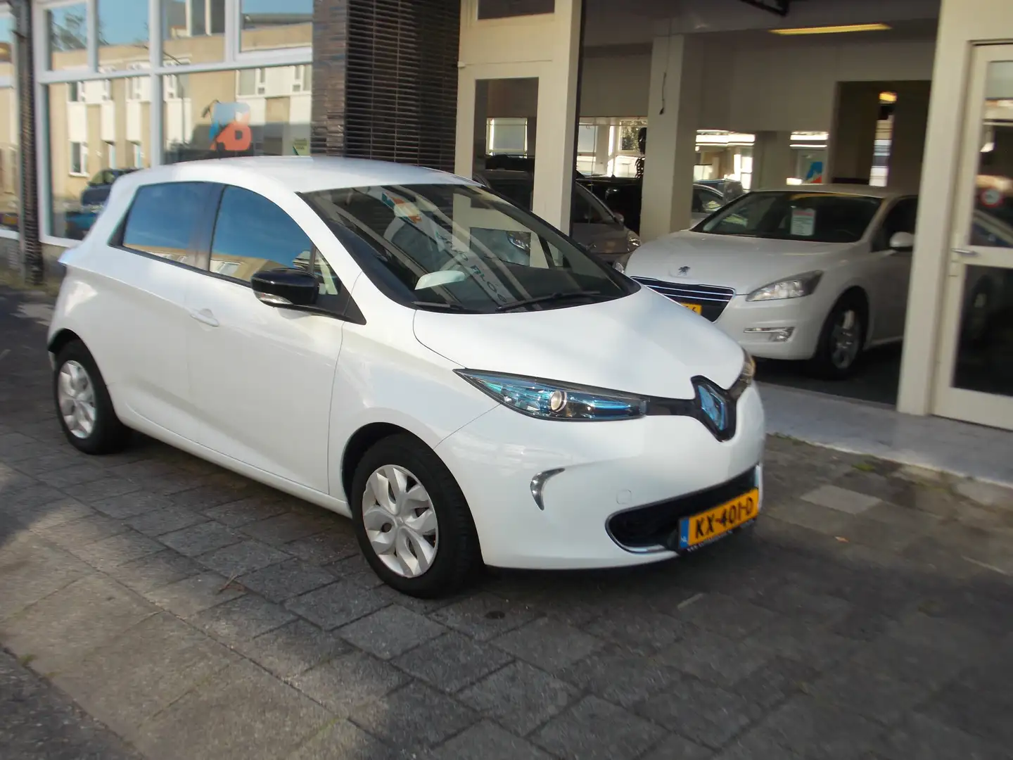 Renault ZOE R 240 LIFE 22 KWH (HUUR ACCU) AIRCO,NAVIGATIE EN 2 bijela - 2