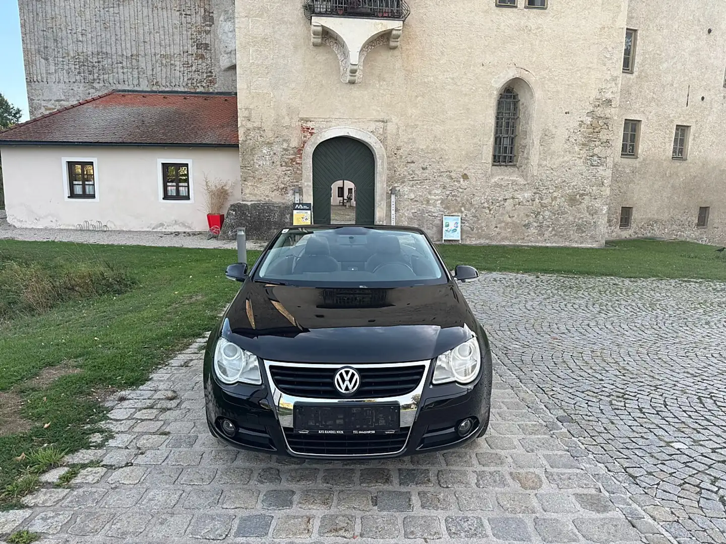 Volkswagen Eos 1,6 FSI CABRIO Schwarz - 2