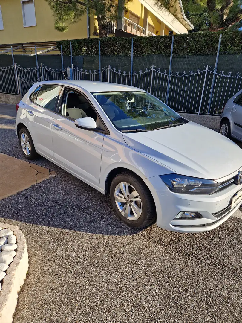 Volkswagen Polo Polo VI 2017 5p 1.0 evo Comfortline 80cv Bianco - 2