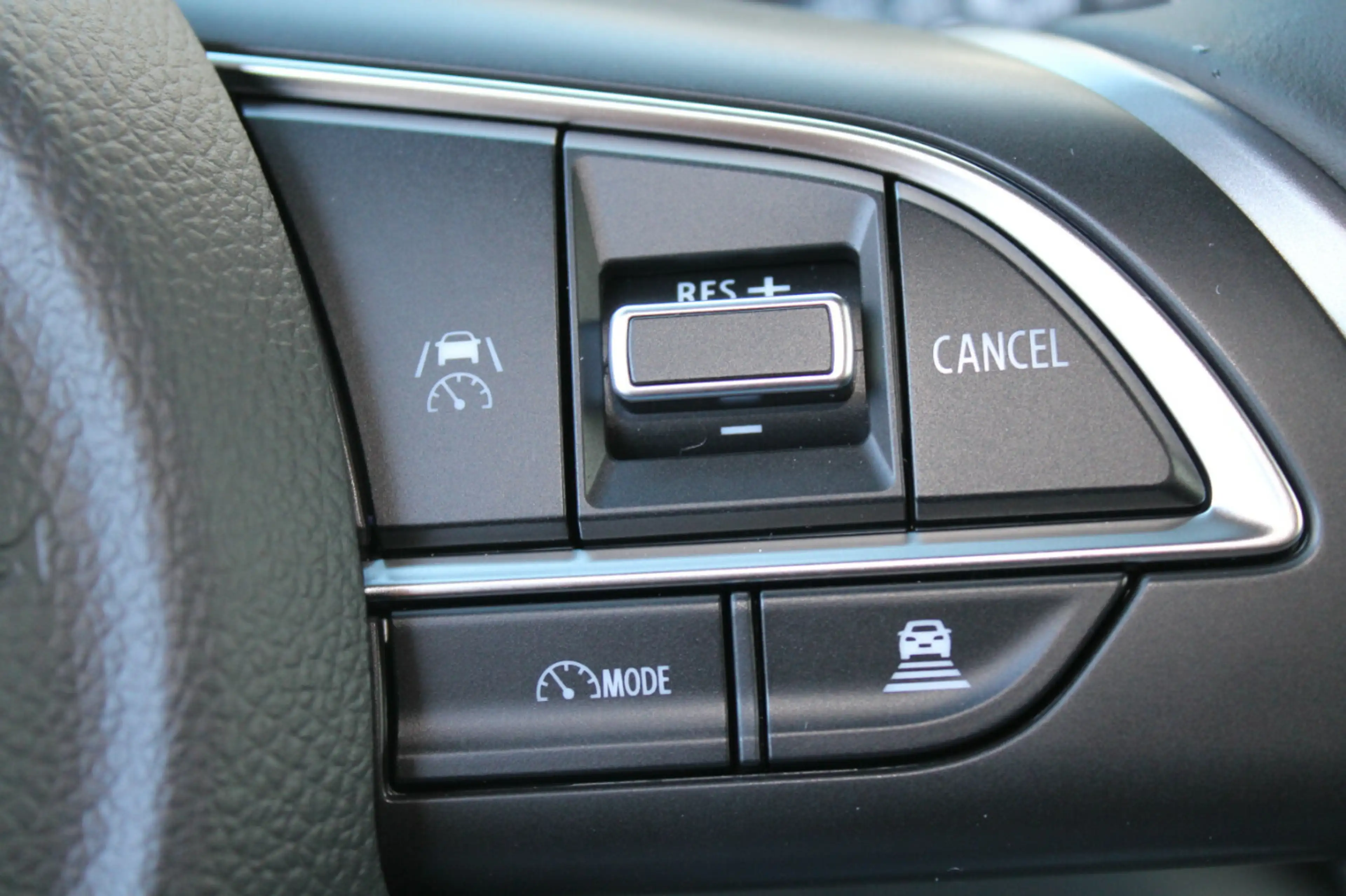 Suzuki Swift 1.2 Comfort Hybrid — photo 7