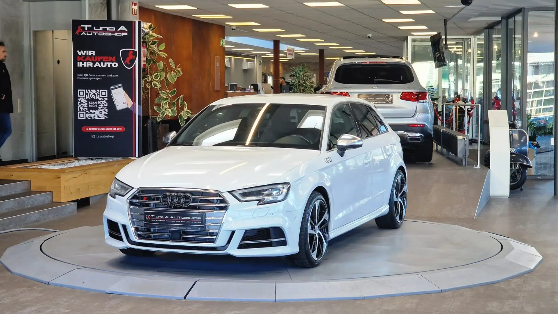 Audi S3 2.0 TFSI quattro S-Tronic *Virtual*B&O*Navi*Kamera Weiß - 1