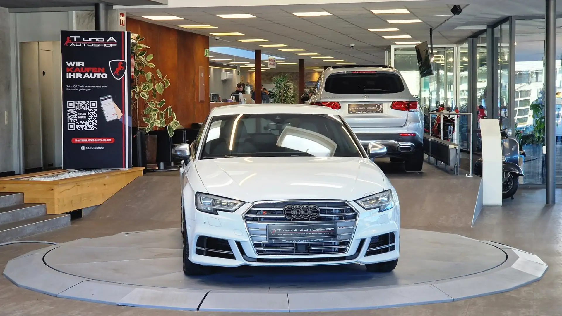 Audi S3 2.0 TFSI quattro S-Tronic *Virtual*B&O*Navi*Kamera Weiß - 2