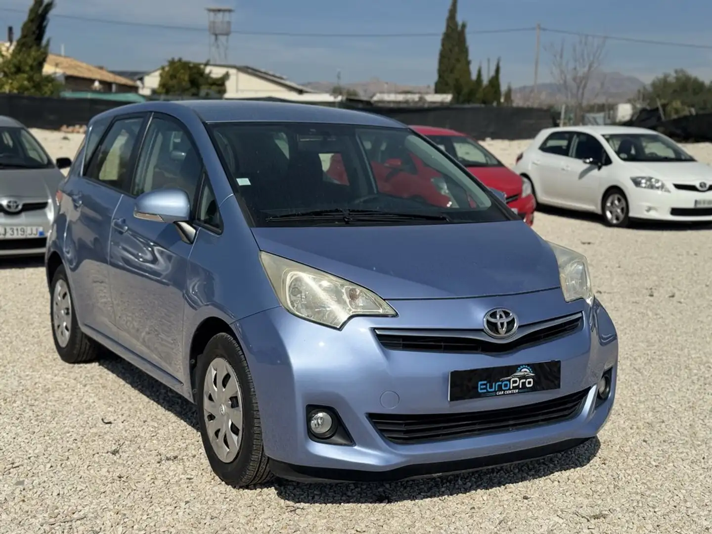 Toyota Verso 2.0D4D Active 5pl. Azul - 2