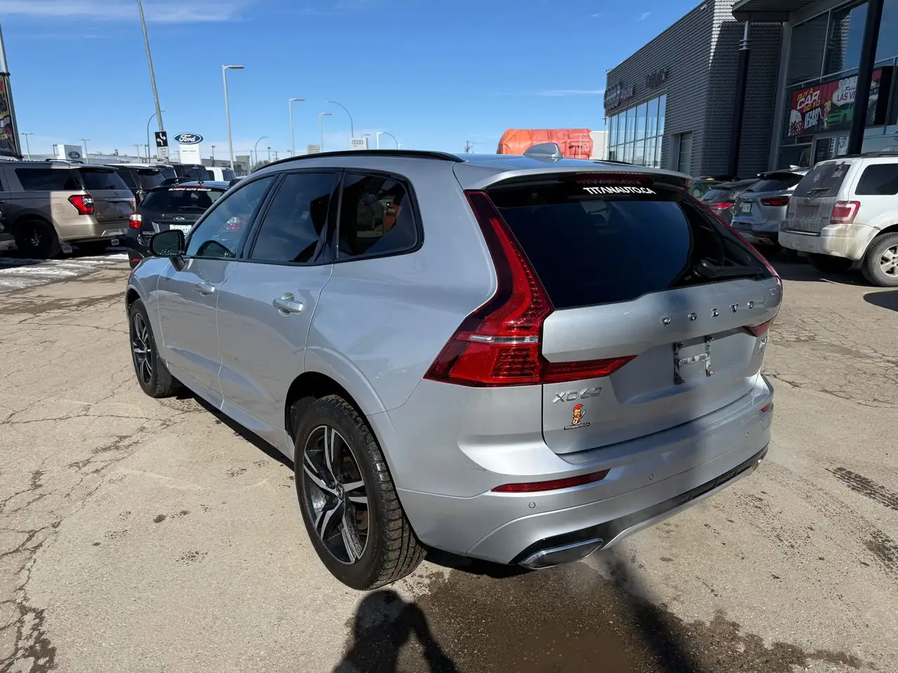 Volvo XC60 снимка Volvo XC60