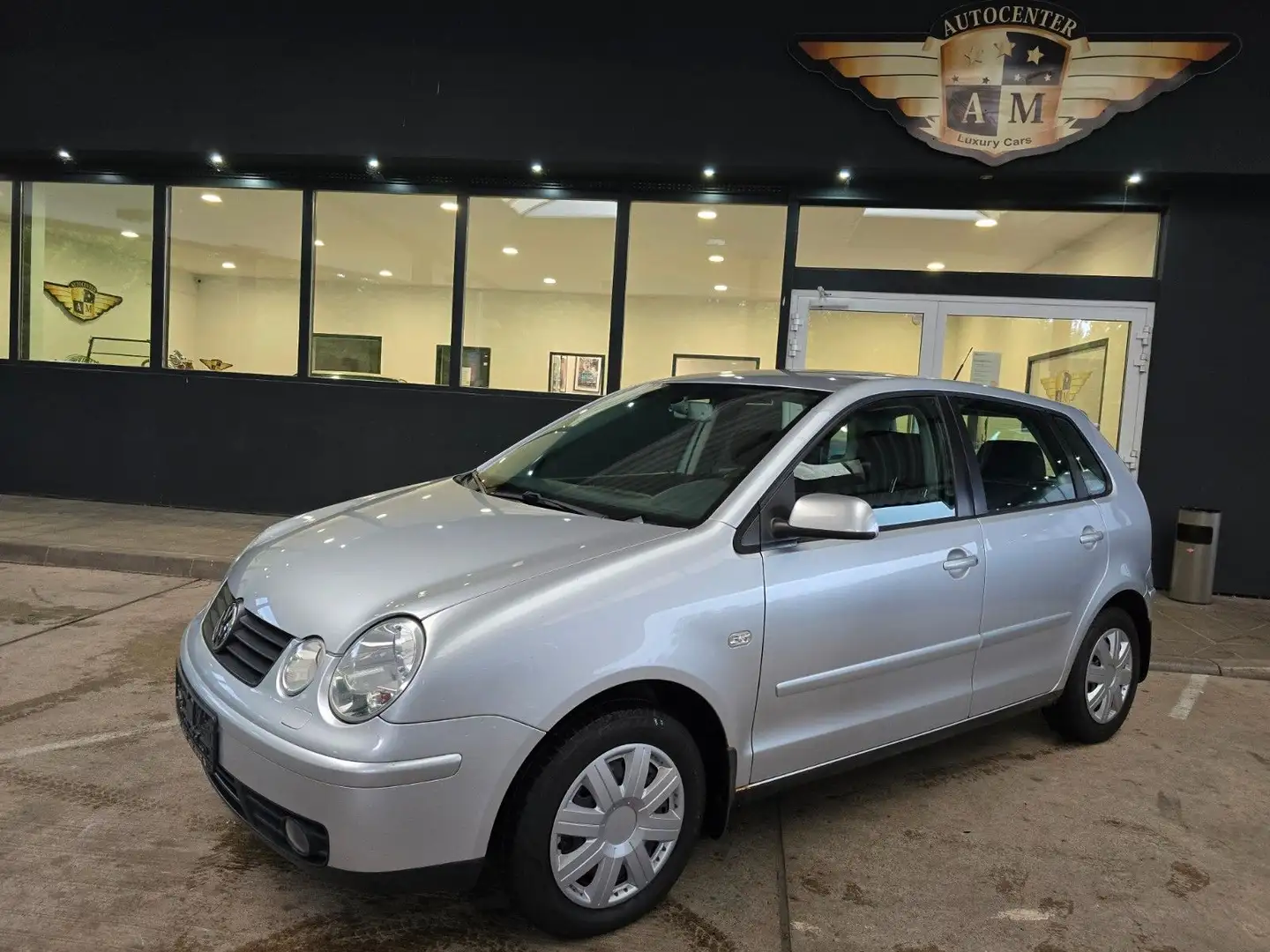 Volkswagen Polo IV Lim. 1.2 Cricket S-Dach/KLIMA/Sitzheiz. Silber - 1