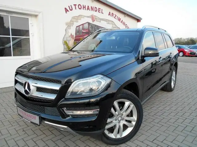 Mercedes-Benz GL 350 BlueTec 4Matic AIRMATIC/NAVI/TV/LEDER/PANO