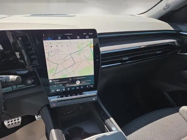 Renault Austral view 8