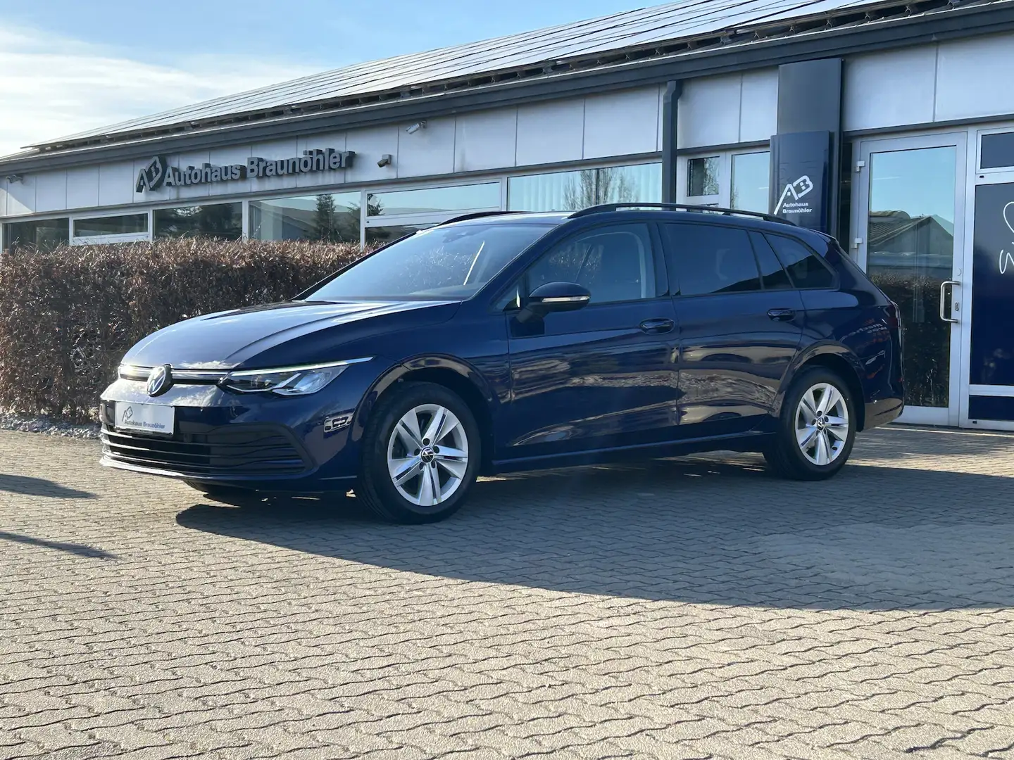 Volkswagen Golf Variant Life 2.0 TDI*ACC*SHZ*VC*LED* Blau - 2