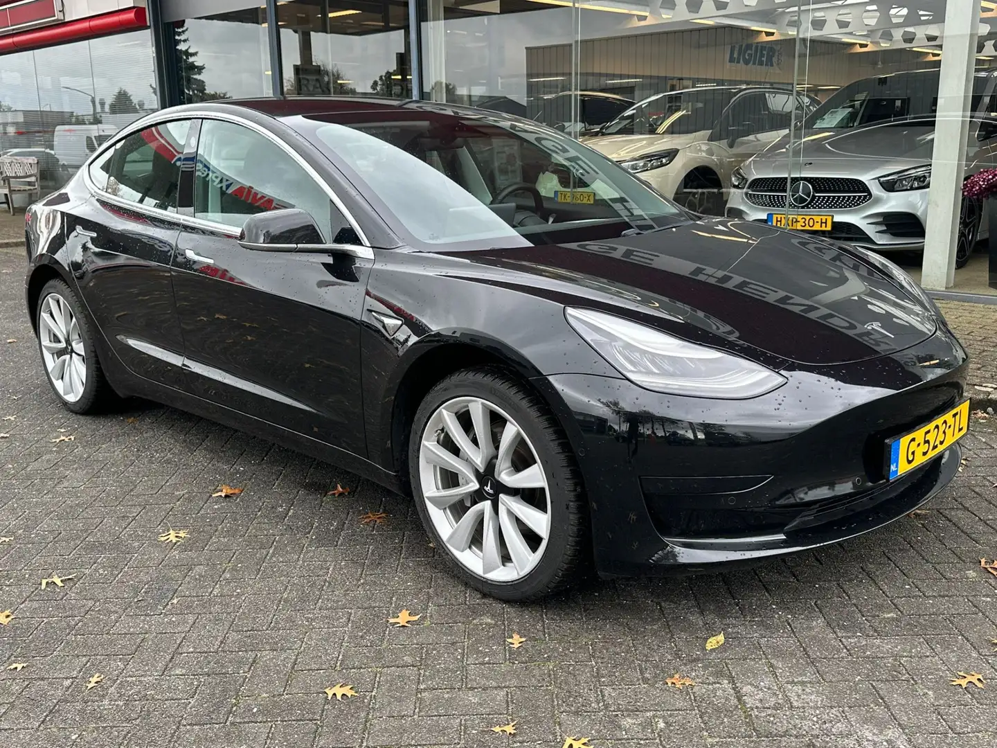 Tesla Model 3 Standard RWD Plus 60 kWh occasion Zwart - 2
