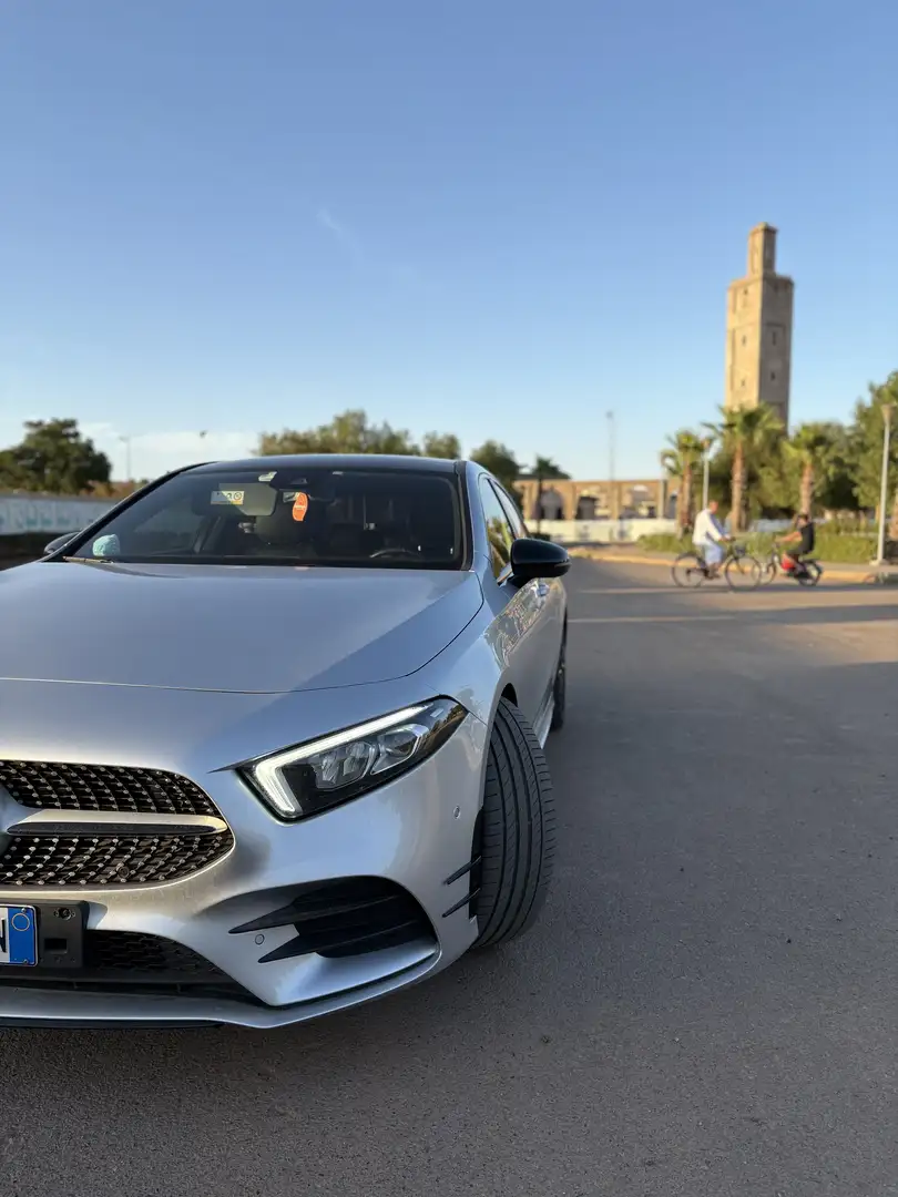 Mercedes-Benz A 200 Premium auto - 2