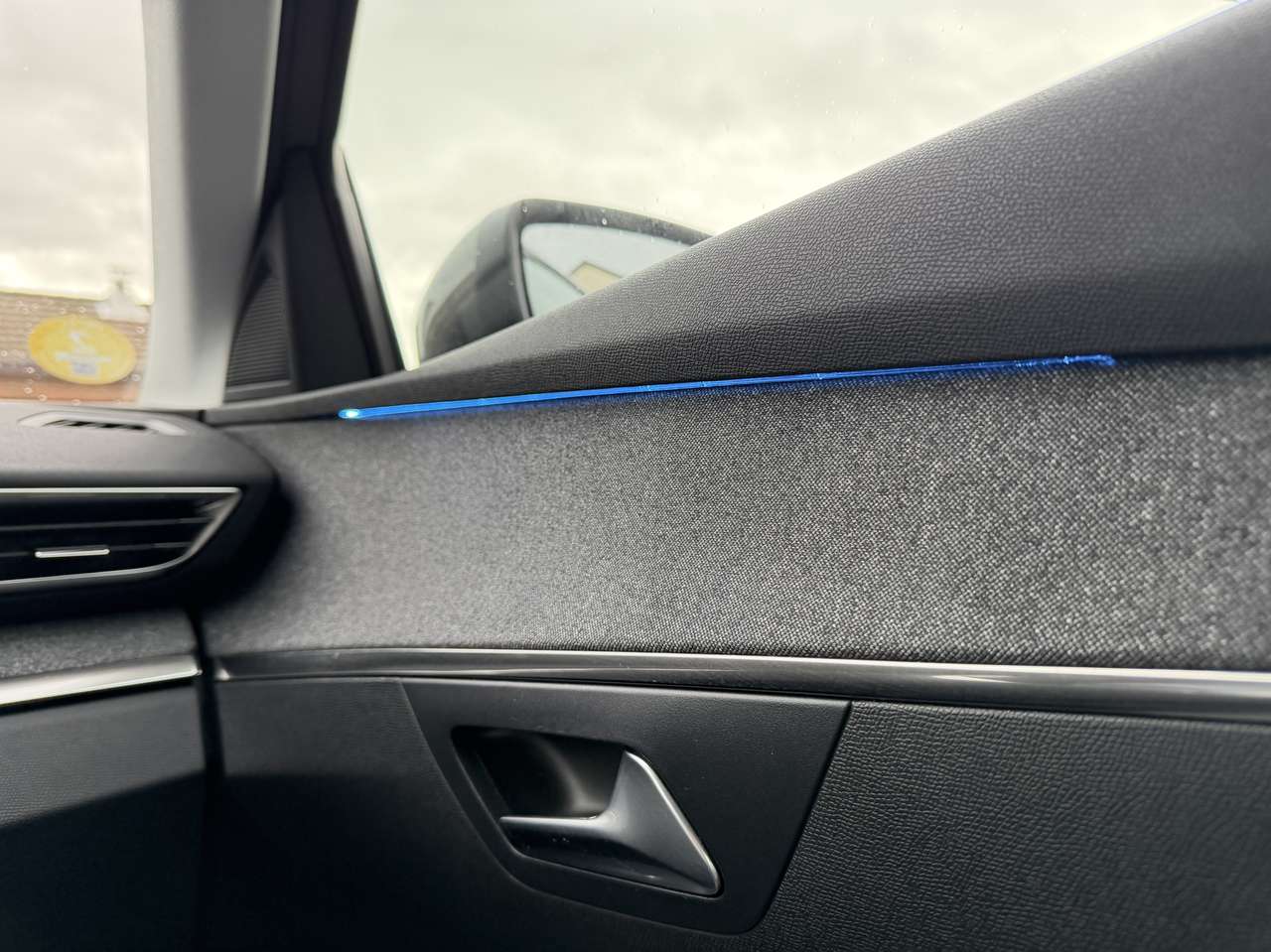 Peugeot 3008 2021 — photo 21 sur 22