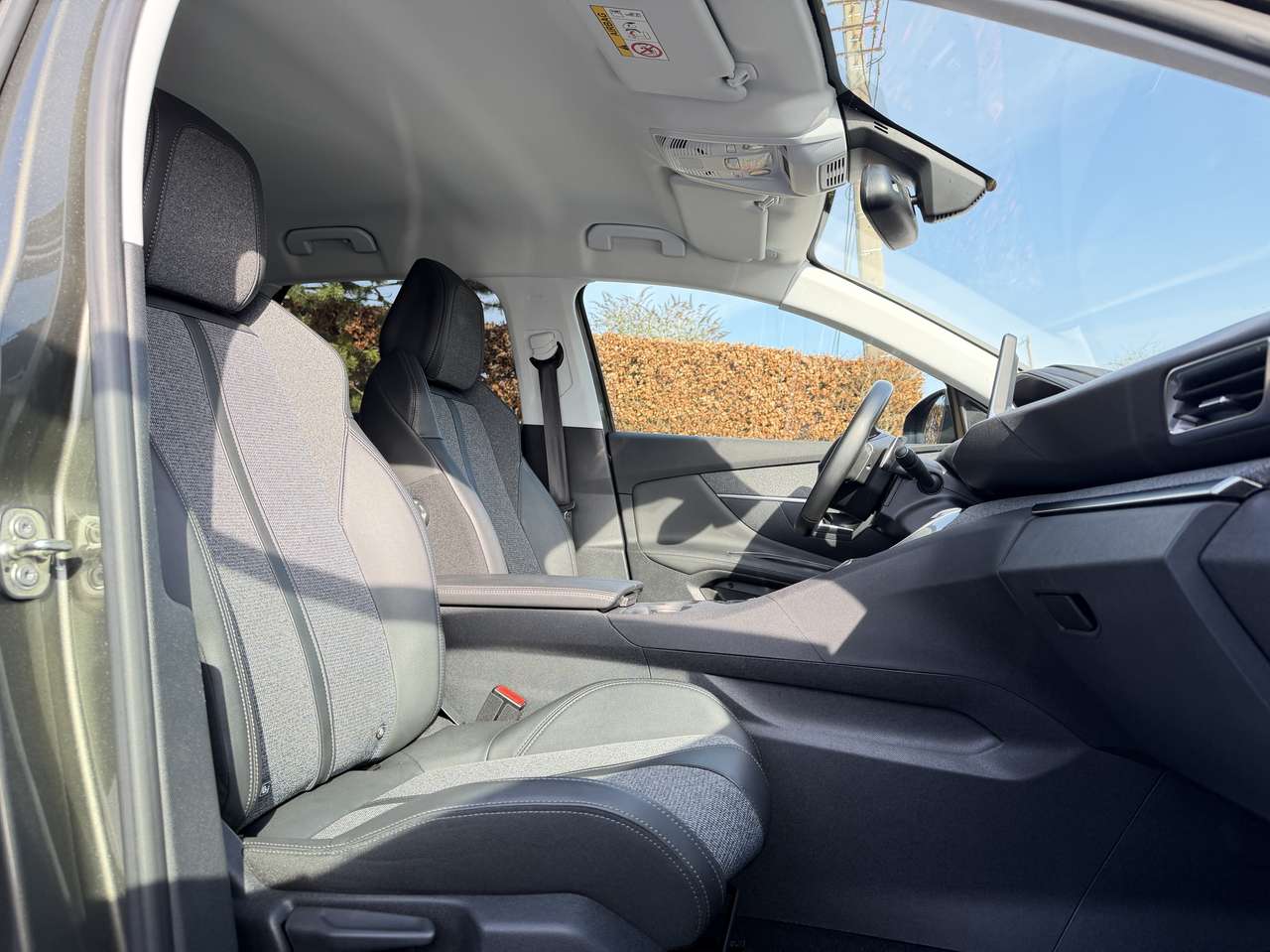 Peugeot 3008 2021 — photo 11 sur 22