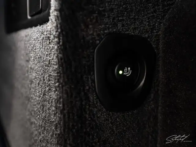 BMW X6 30d xDrive M-SPORT *AHK*PANO*STANDHEIZ.*LED*21'' Ansicht 45