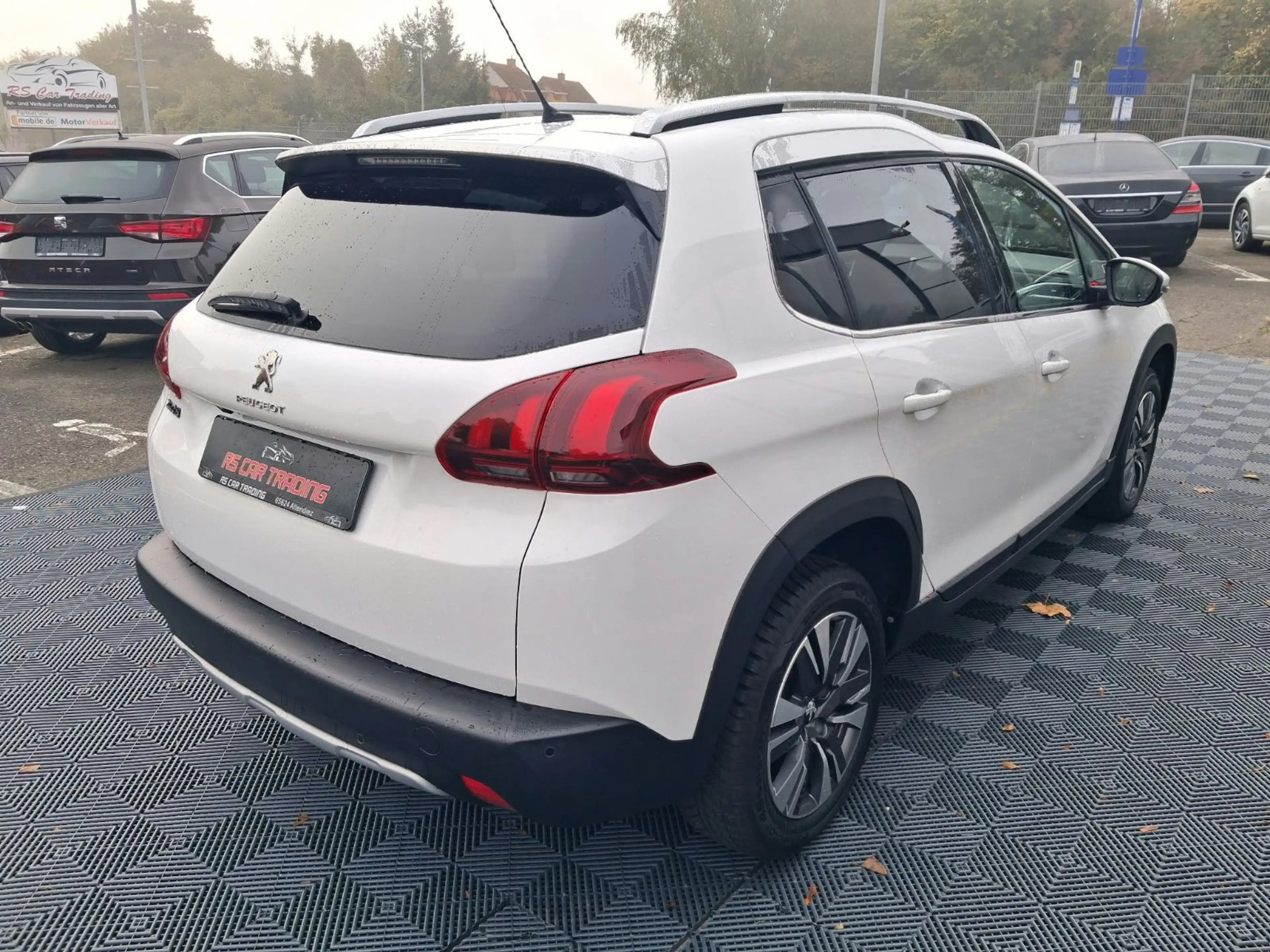 Peugeot 2008 Allure — photo 5