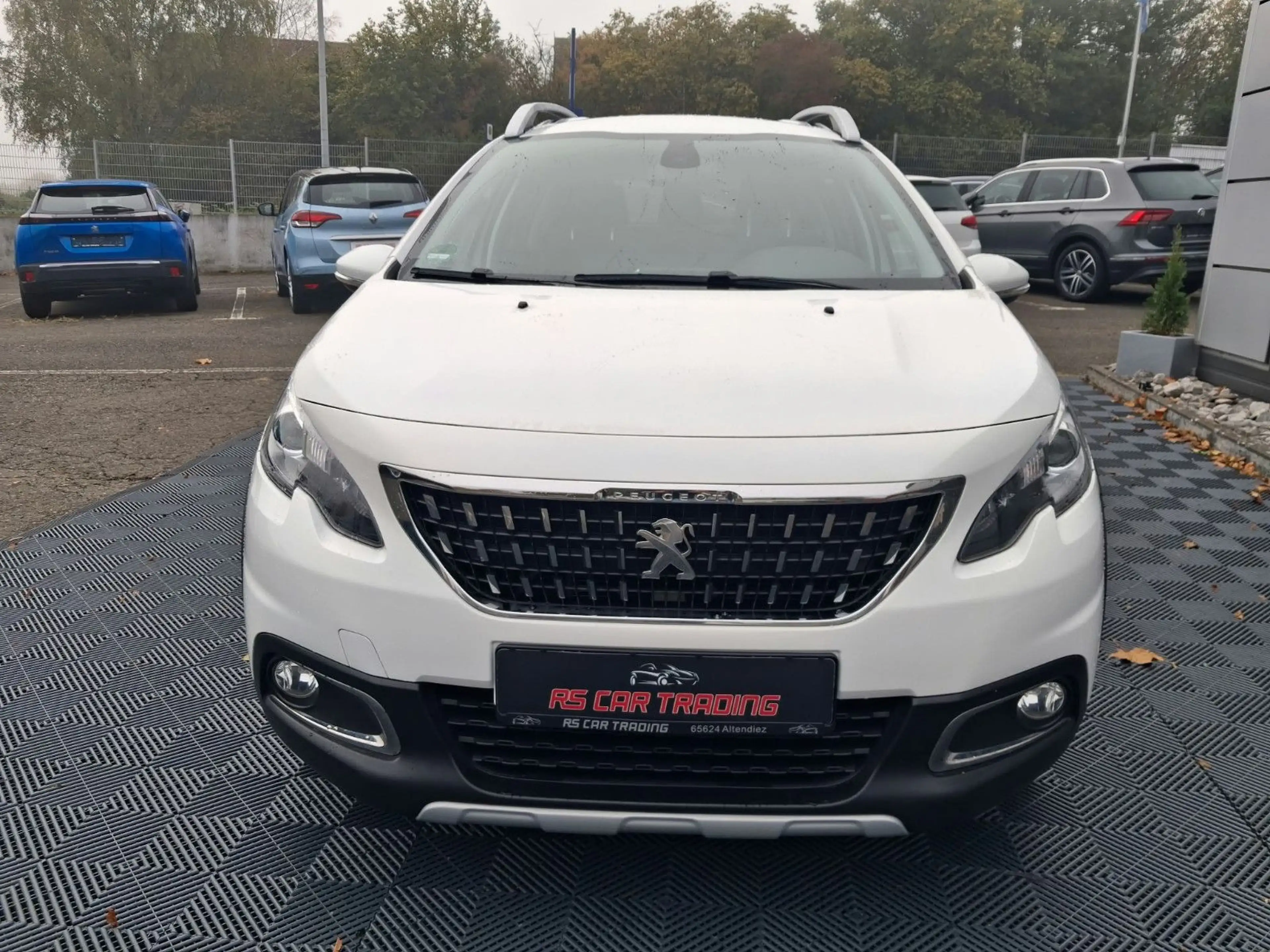 Peugeot 2008 Allure — photo 2