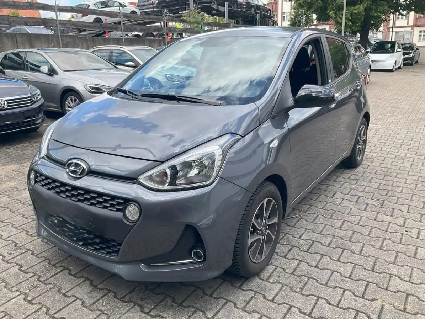Hyundai i10 i10 1.0 YES! (EURO 6d-TEMP) - 1