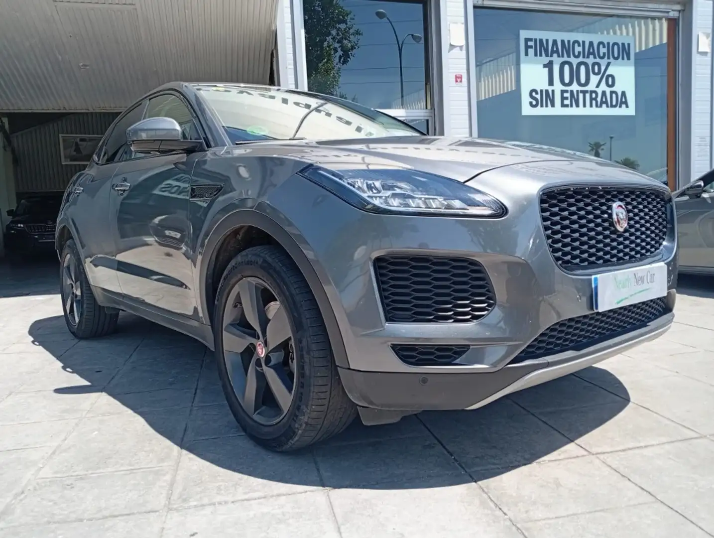 Jaguar E-Pace 2.0D I4 R-Dynamic Base AWD Aut. 150 Gris - 1