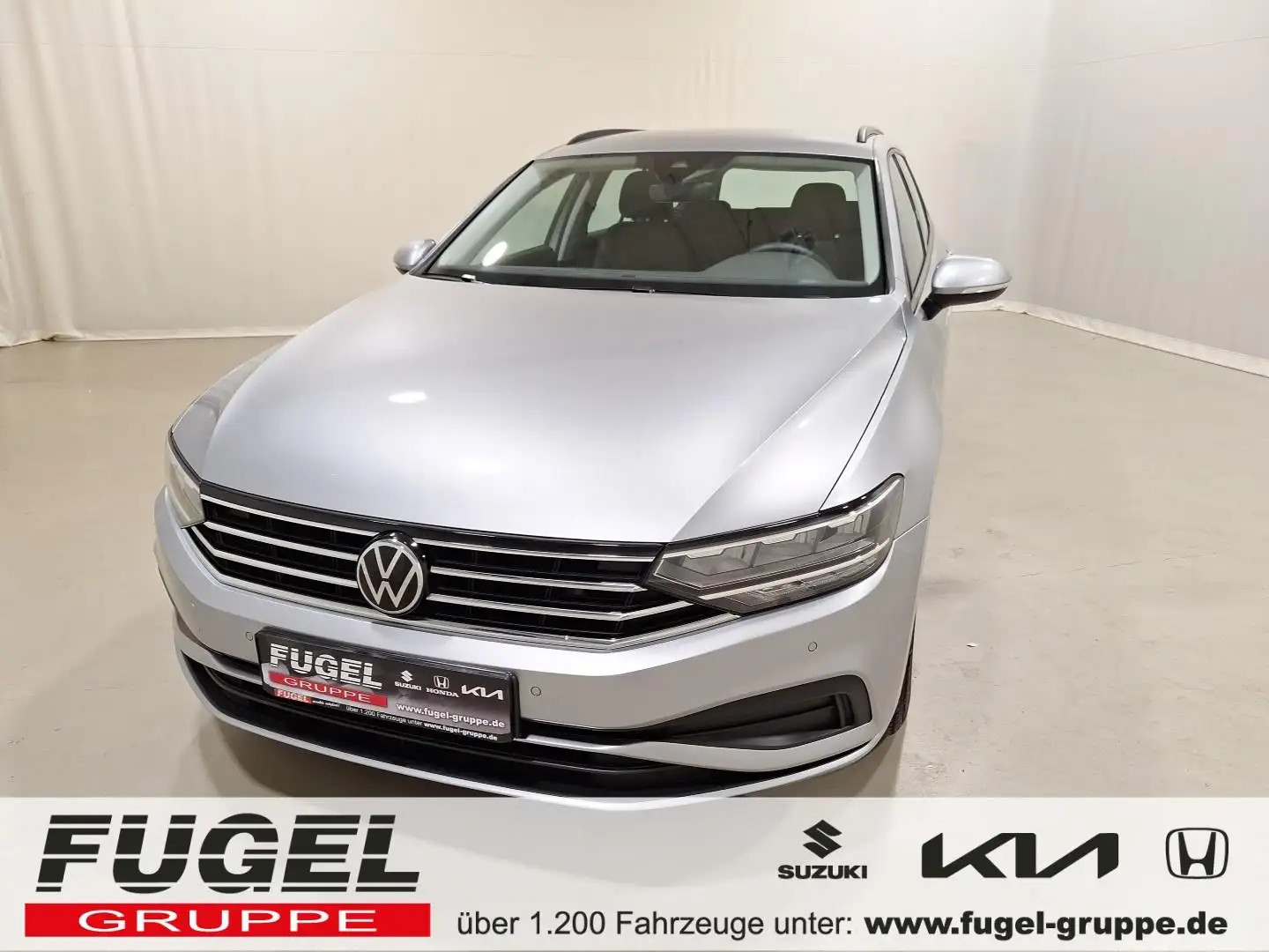 Volkswagen Passat Variant 2.0 TDI Navi|LED|RFK Silber - 1