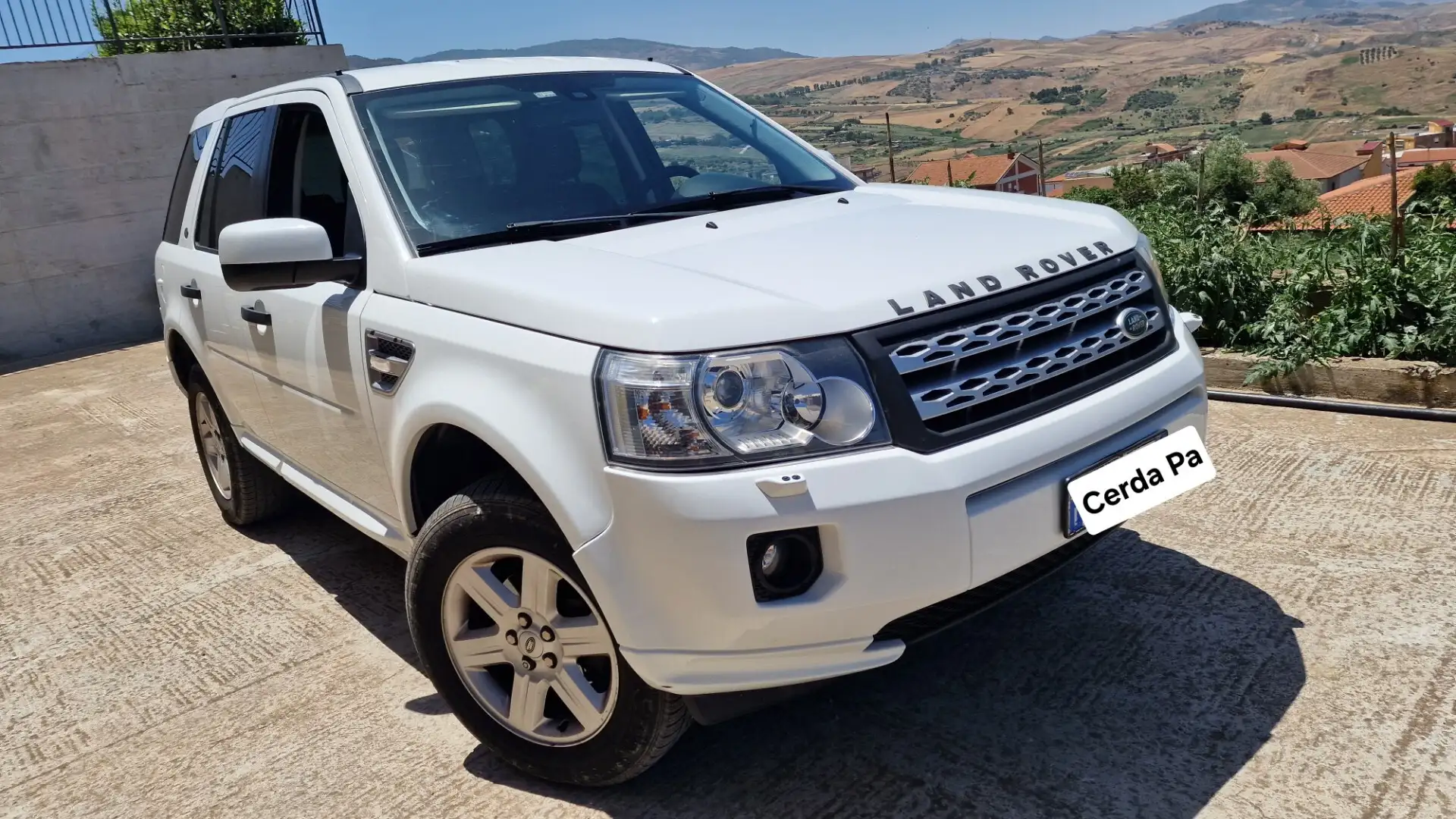 Land Rover Freelander 2.2 SD4 S.W. Limited Edition Blanc - 1