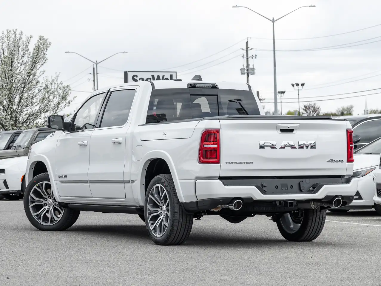 RAM 1500 снимка RAM 1500