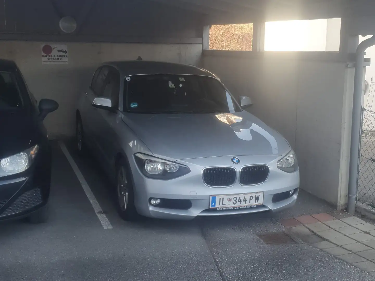BMW 116 116i Silber - 1