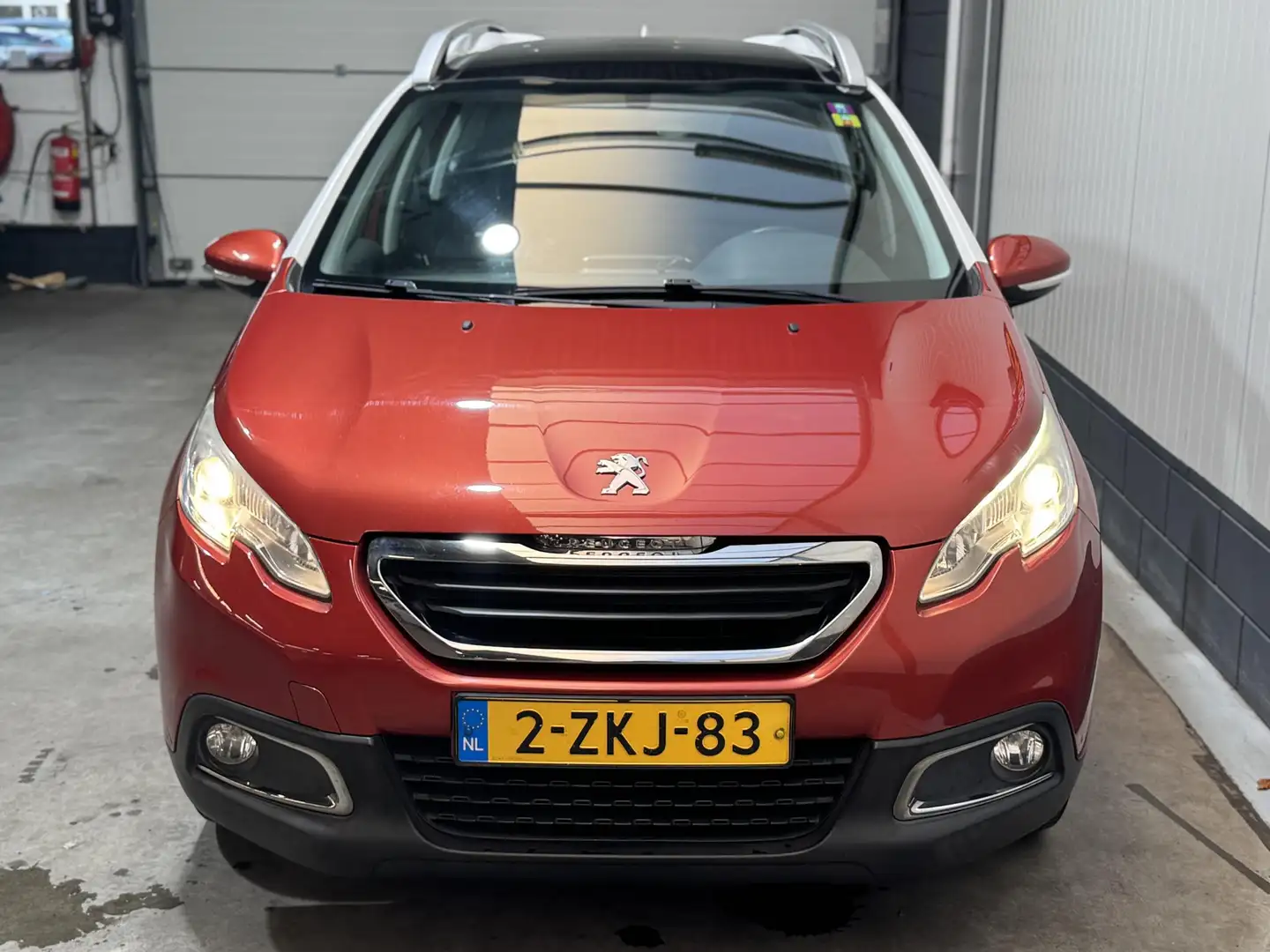 Peugeot 2008 1.2 PureTech Active Zeer Netjes Technisch Super Rot - 2