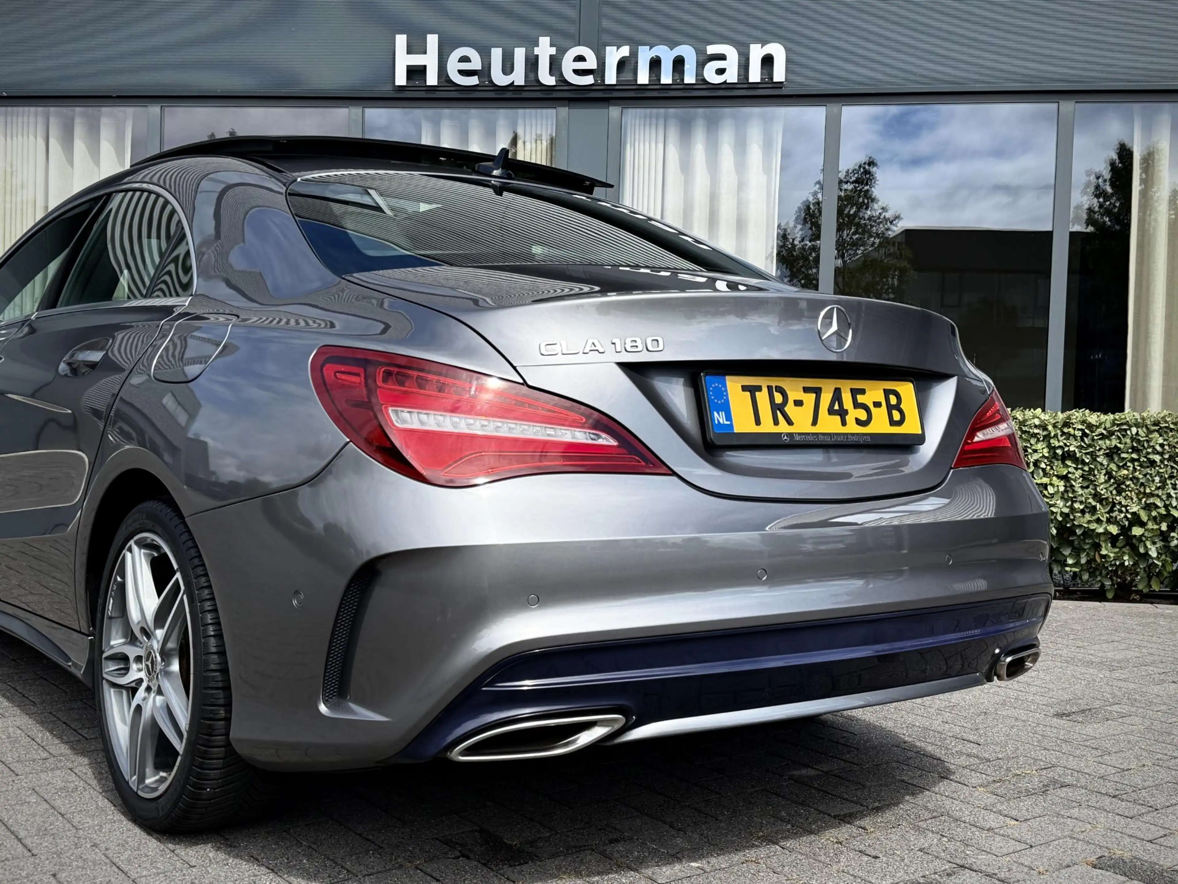 Mercedes-Benz CLA 180 Aut. AMG pakket/Pandodak/ NL/ 49dkm! — photo 10