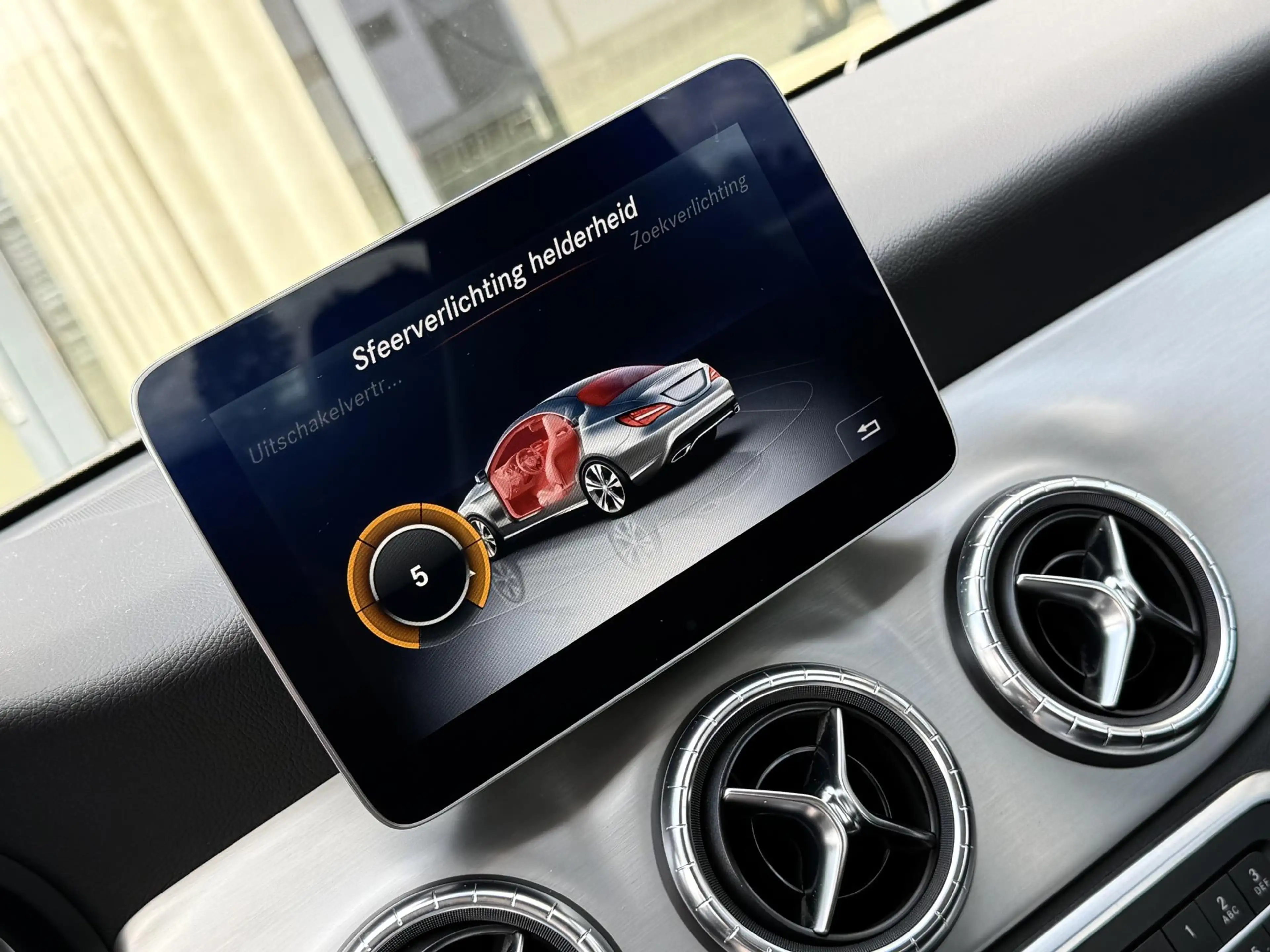 Mercedes-Benz CLA 180 Aut. AMG pakket/Pandodak/ NL/ 49dkm! — photo 36