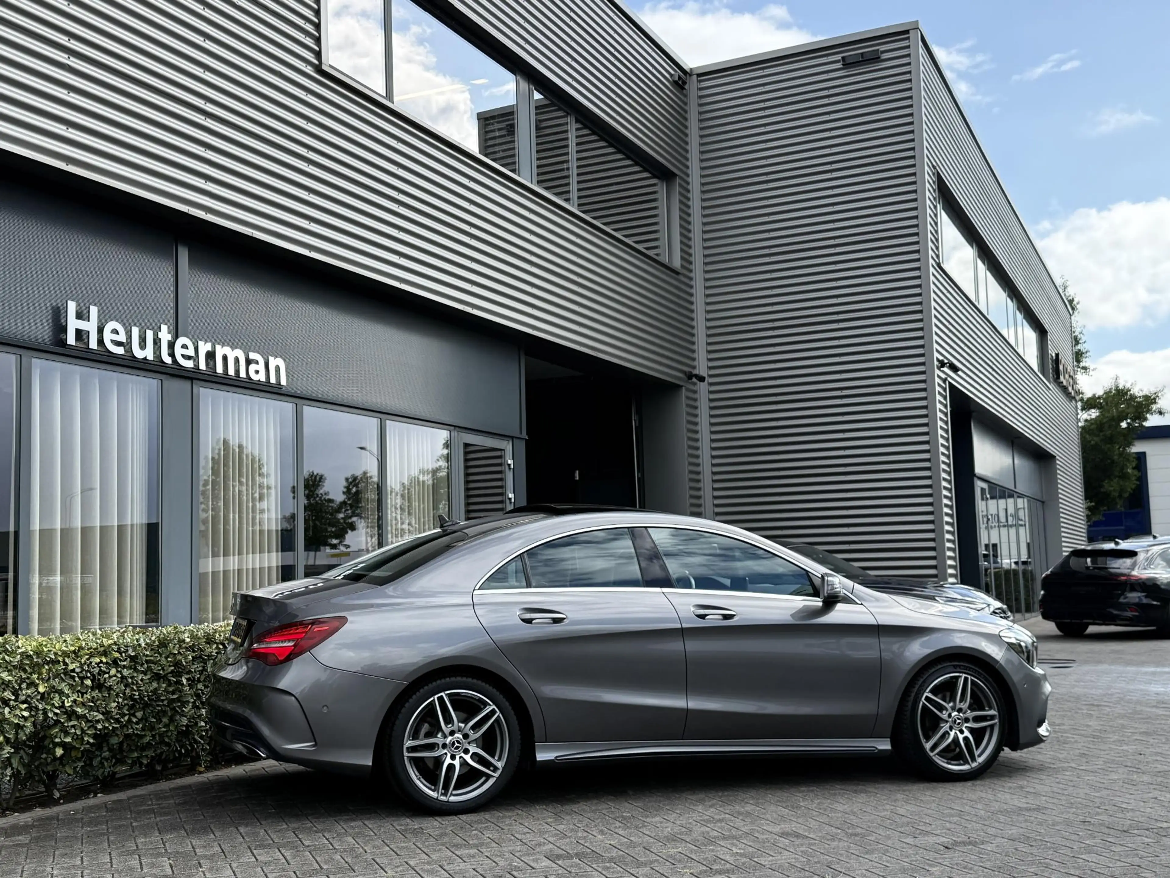 Mercedes-Benz CLA 180 Aut. AMG pakket/Pandodak/ NL/ 49dkm! — photo 20