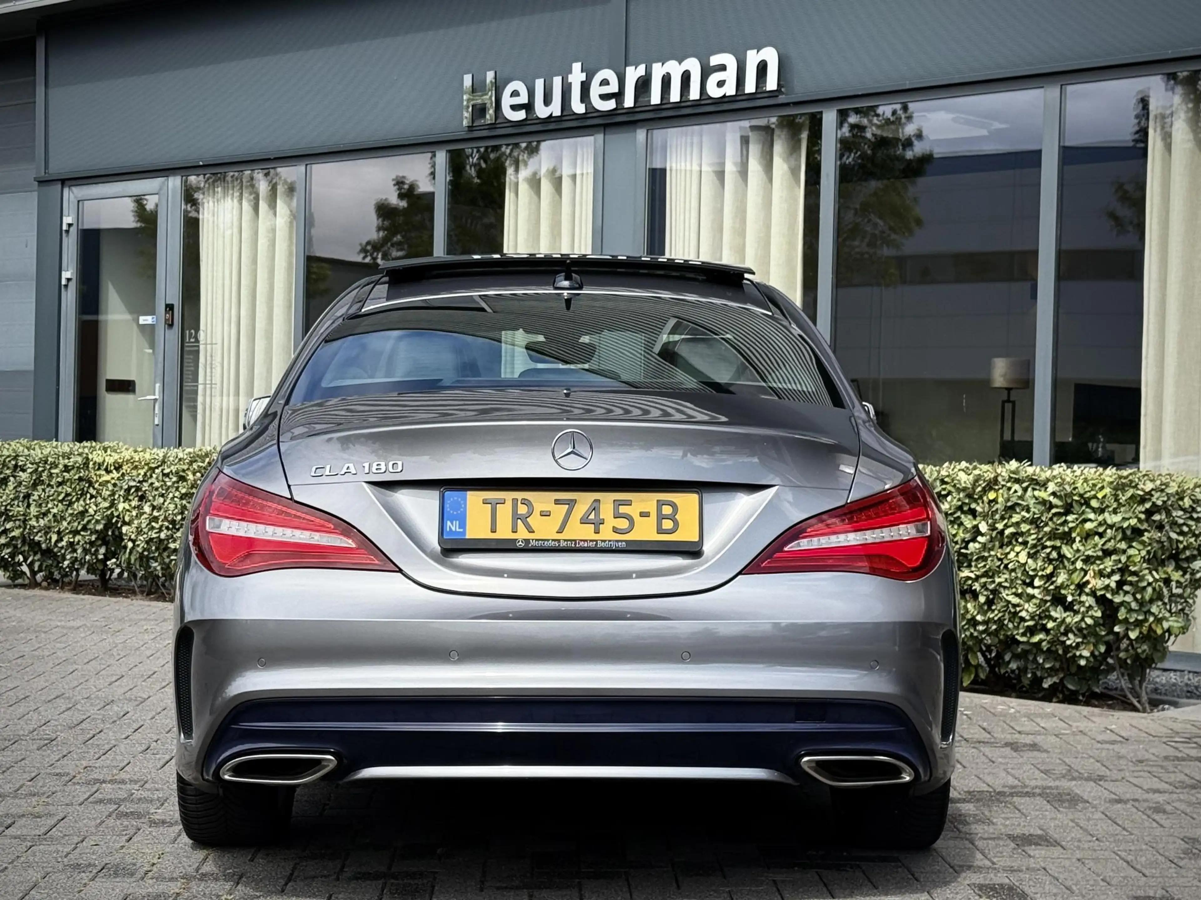 Mercedes-Benz CLA 180 Aut. AMG pakket/Pandodak/ NL/ 49dkm! — photo 6