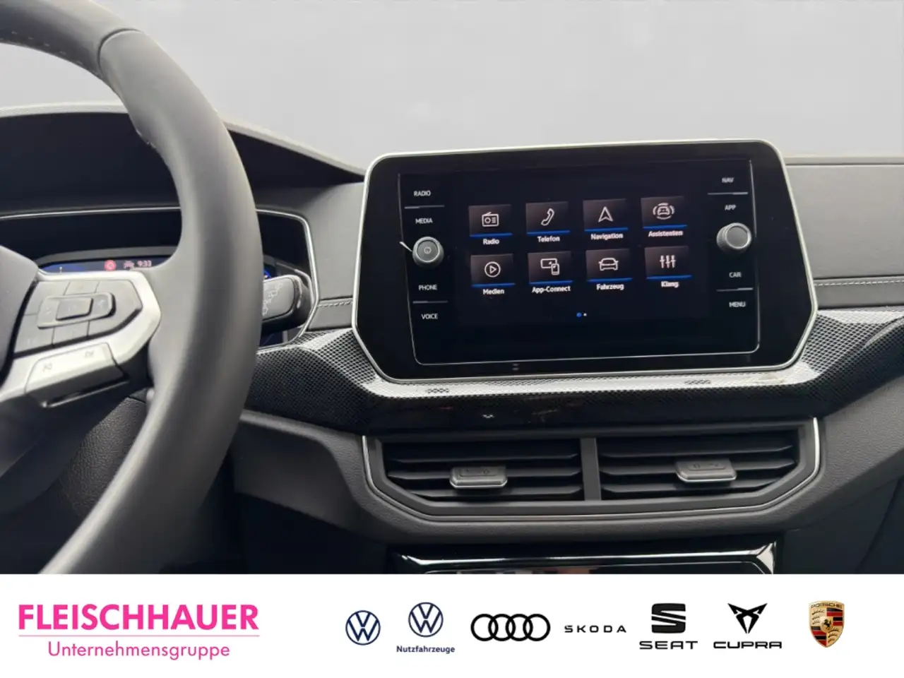 Volkswagen T-Cross R-Line 1.0 TSI AHK-abnehmbar+Digitales Cockpit+LED 12