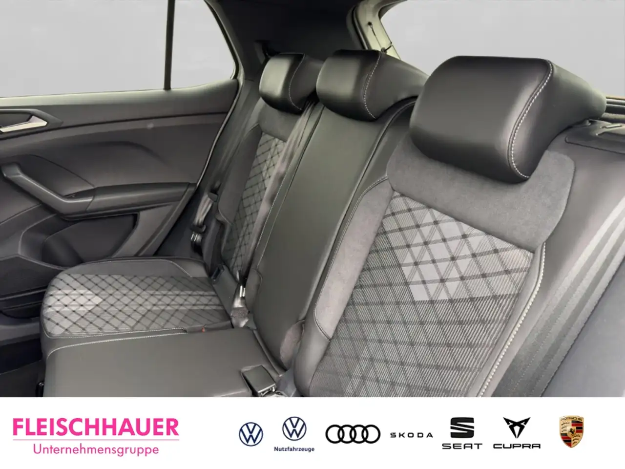 Volkswagen T-Cross R-Line 1.0 TSI AHK-abnehmbar+Digitales Cockpit+LED 10