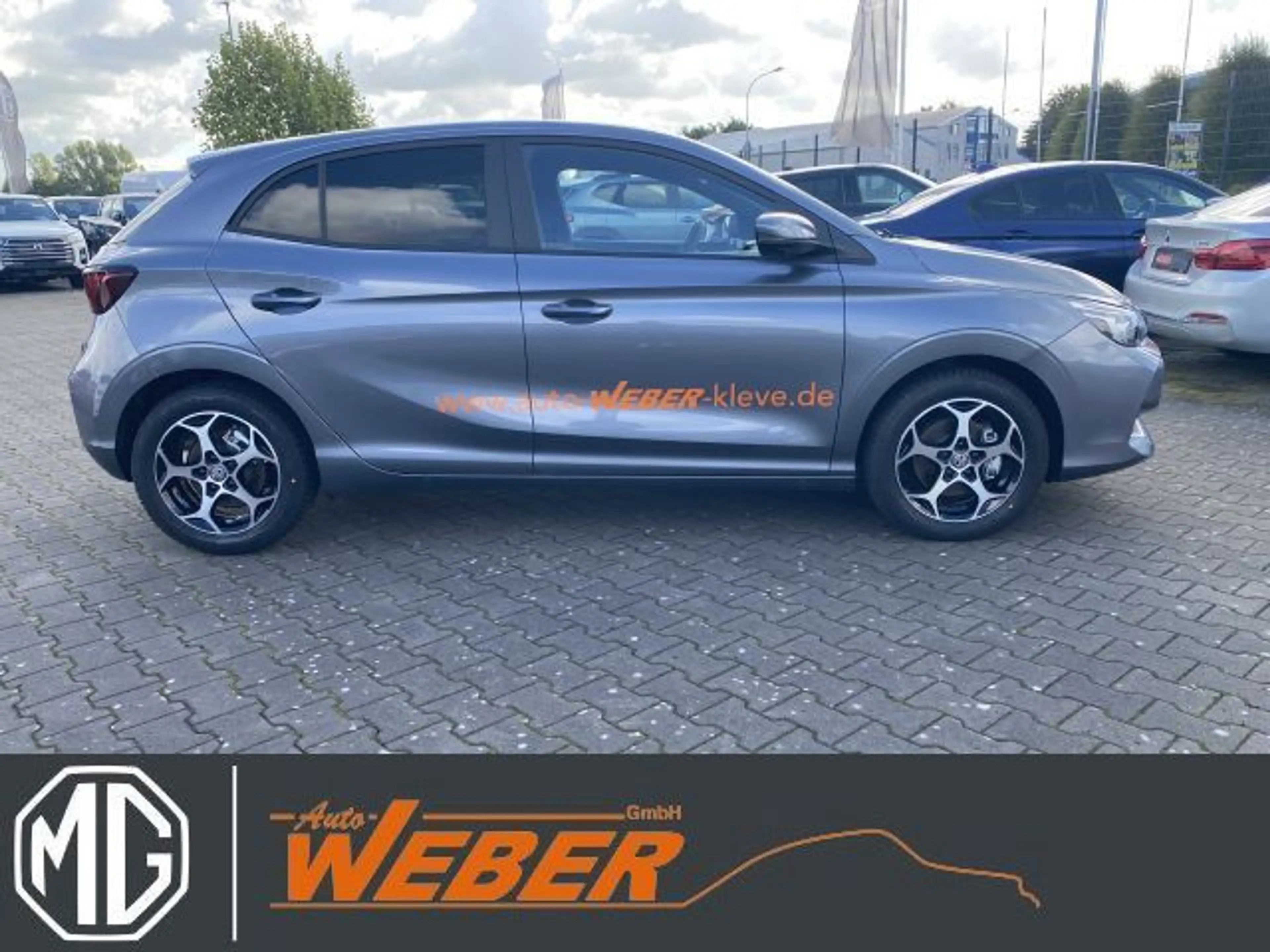 MG MG3 1.5 Hybrid+ Luxury 360* Kamera ACC GJR — photo 3