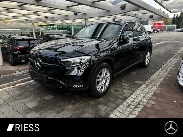 Mercedes-Benz GLC 200 4M Avantgarde Navi LED NIGHT AHK Kamera 18"