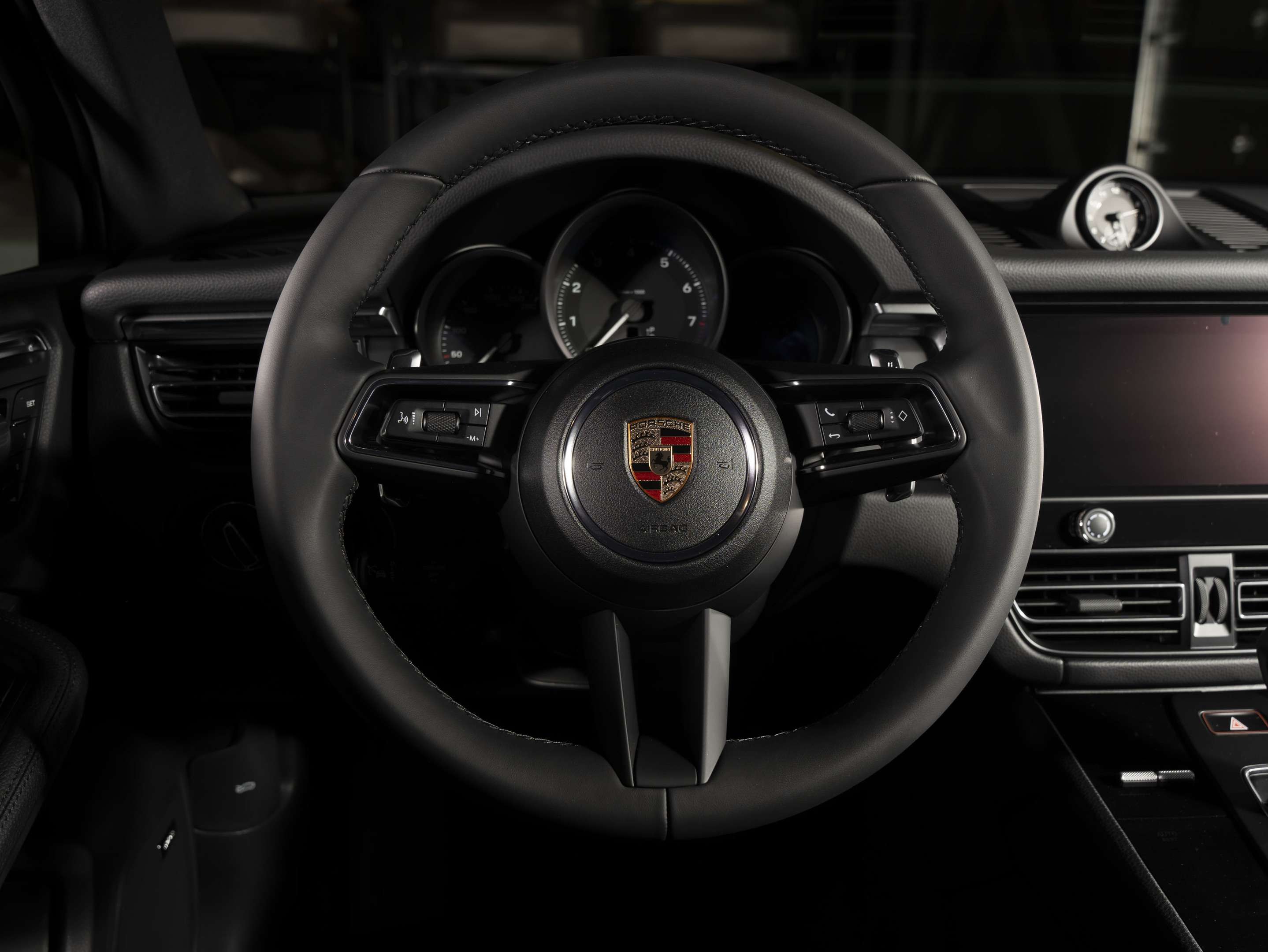 2025 Porsche Macan 2025 Macan - Certifié Porsche Approved thumb 23