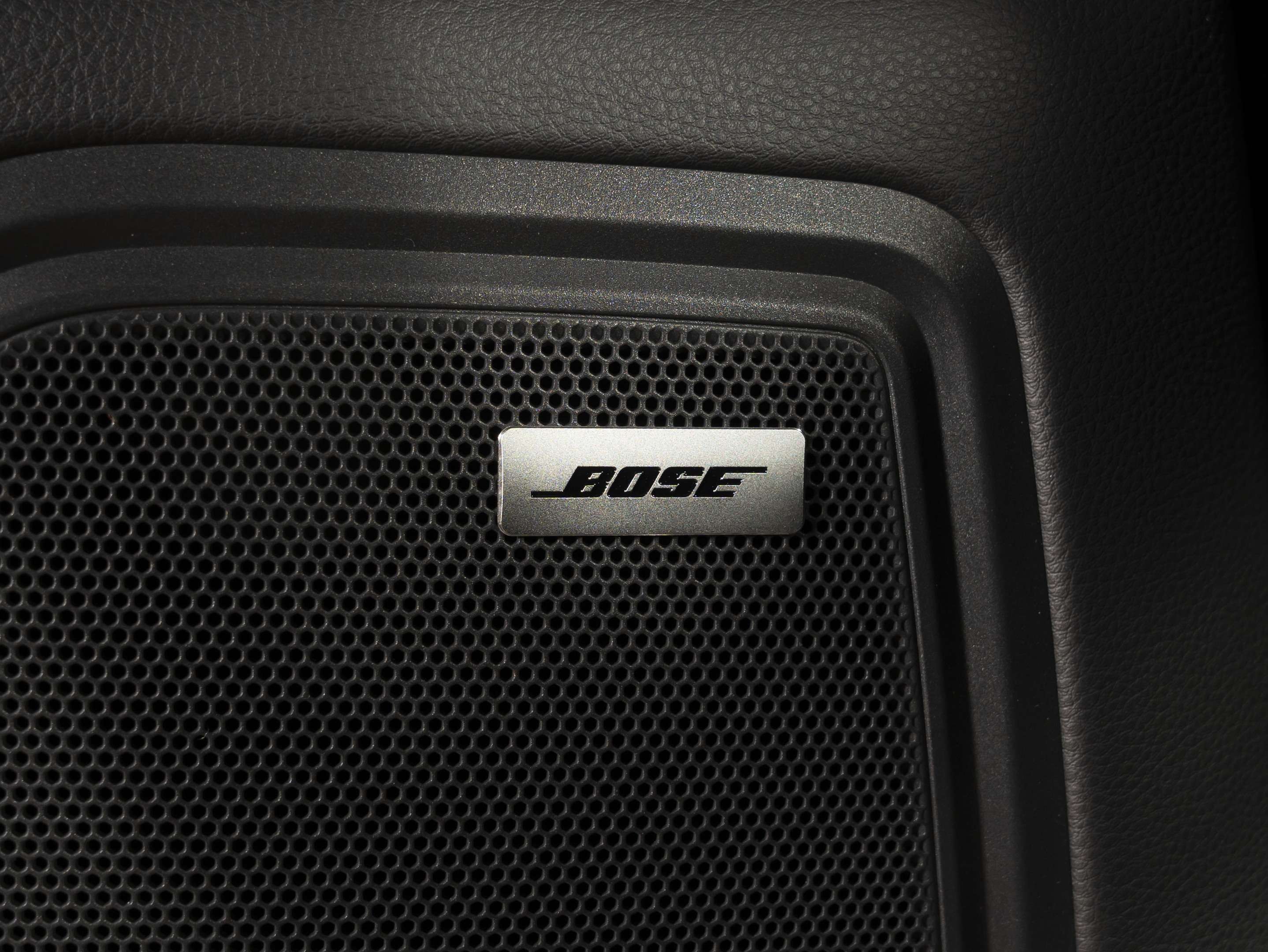 2025 Porsche Macan 2025 Macan - Certifié Porsche Approved thumb 12